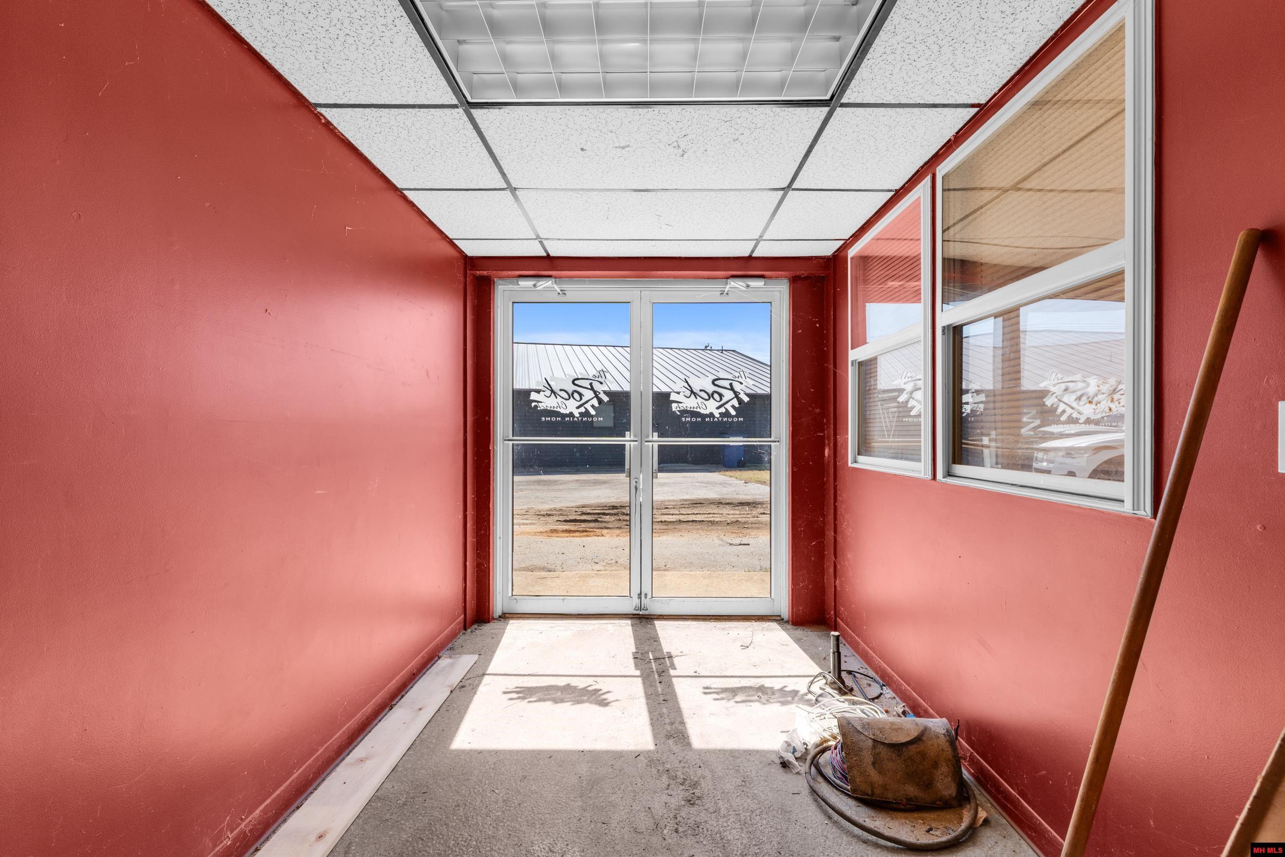 2169 HWY 62 WEST Mountain Home, AR