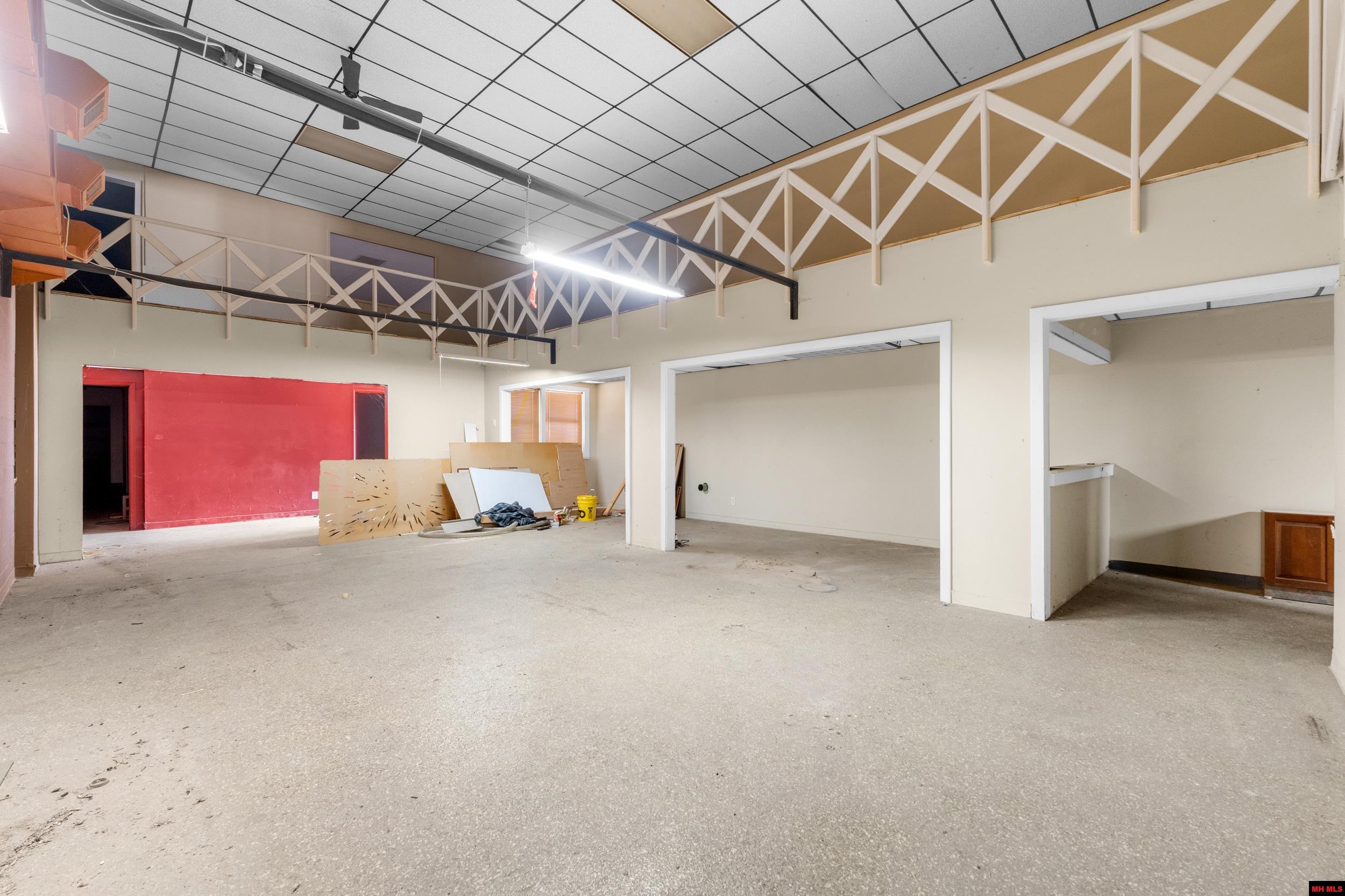 2169 HWY 62 WEST Mountain Home, AR