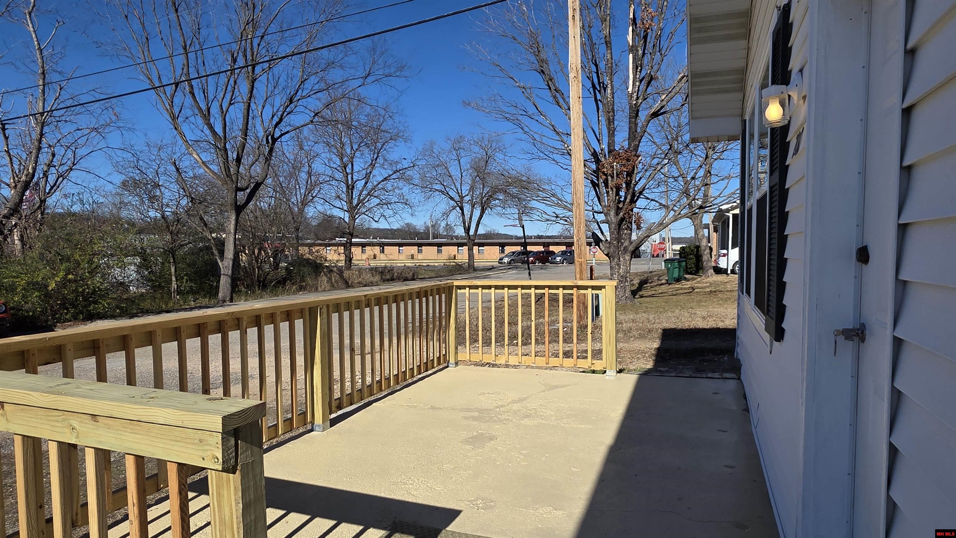 207 N 2ND STREET Flippin, AR 72634