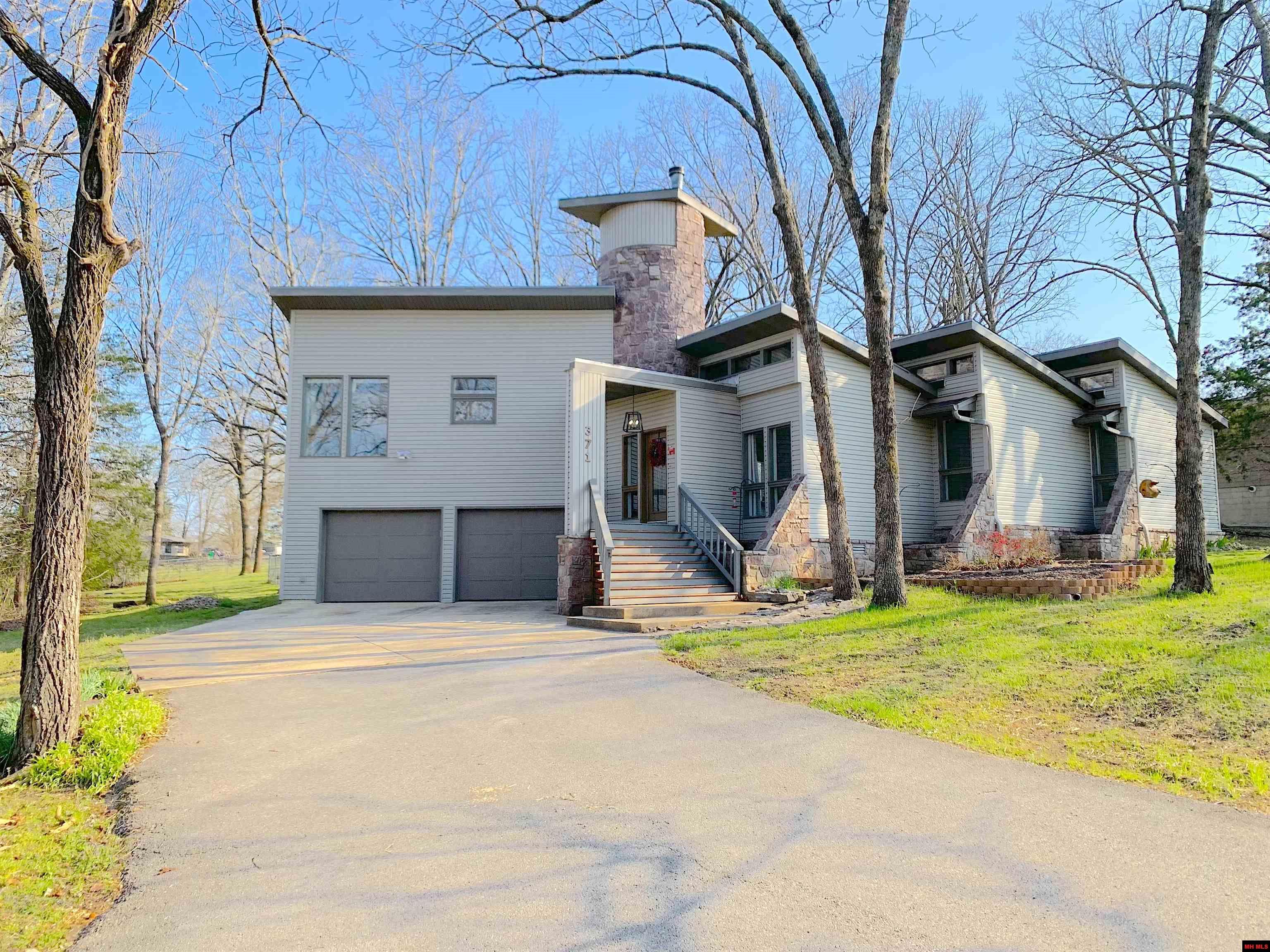 371 Virginia Lee Drive