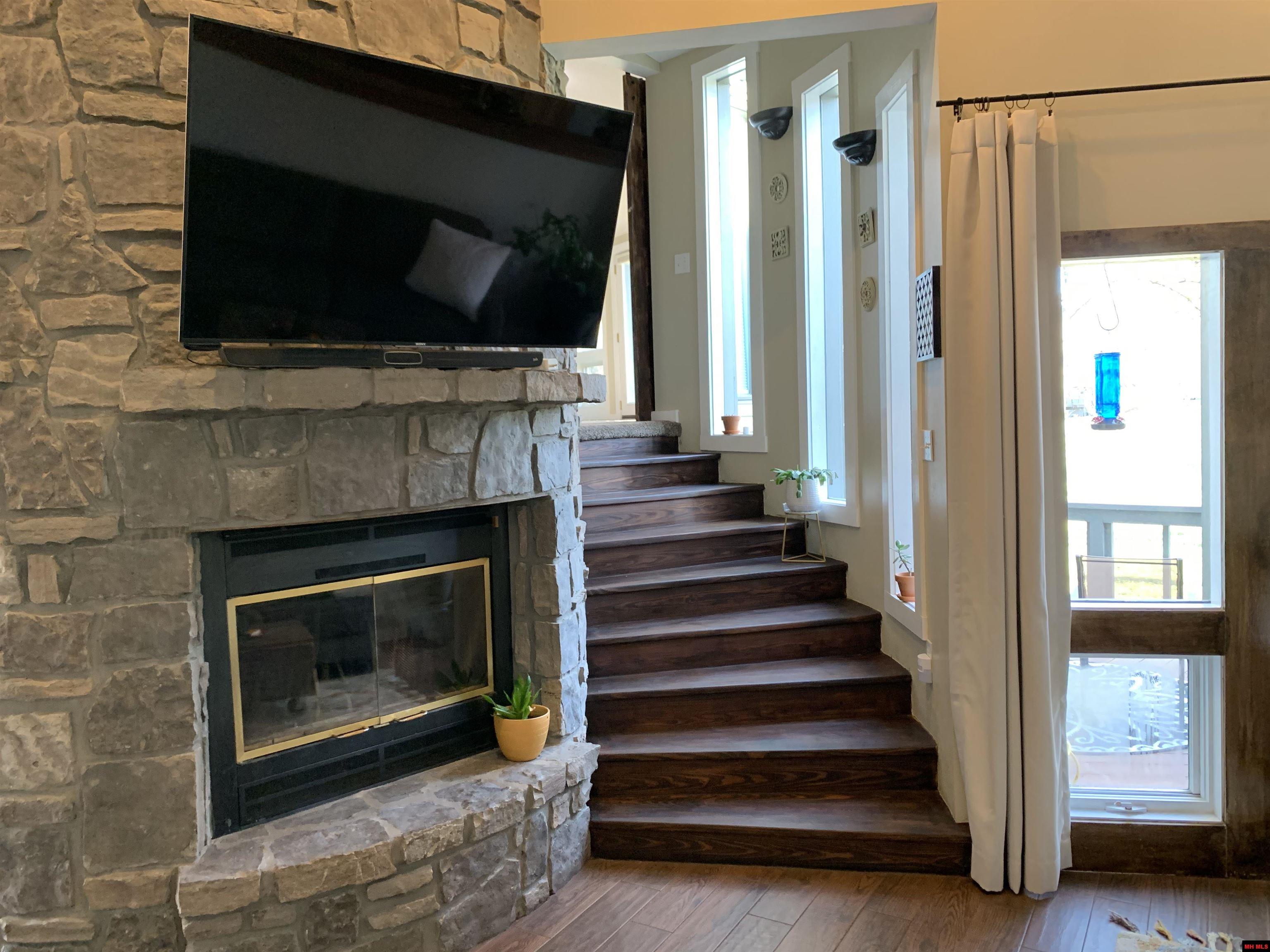 371 Virginia Lee Drive