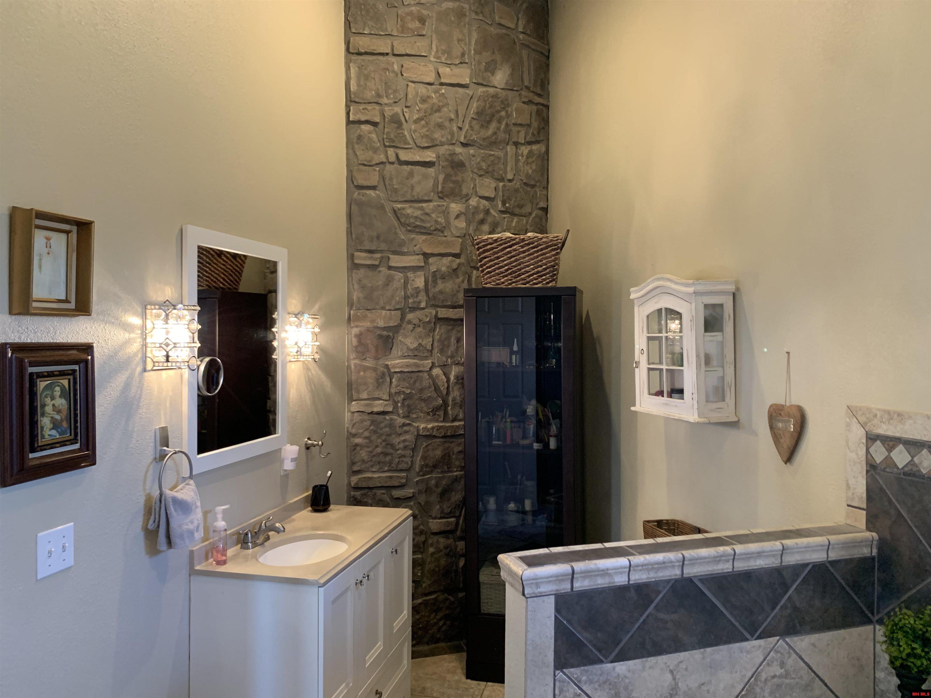 371 Virginia Lee Drive