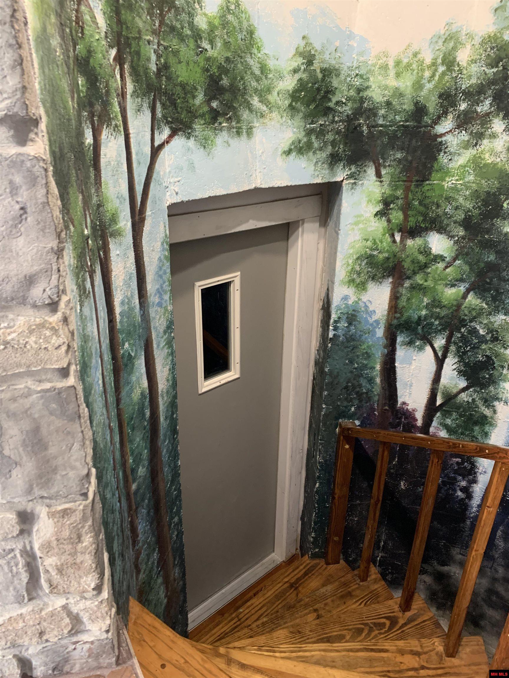 371 Virginia Lee Drive