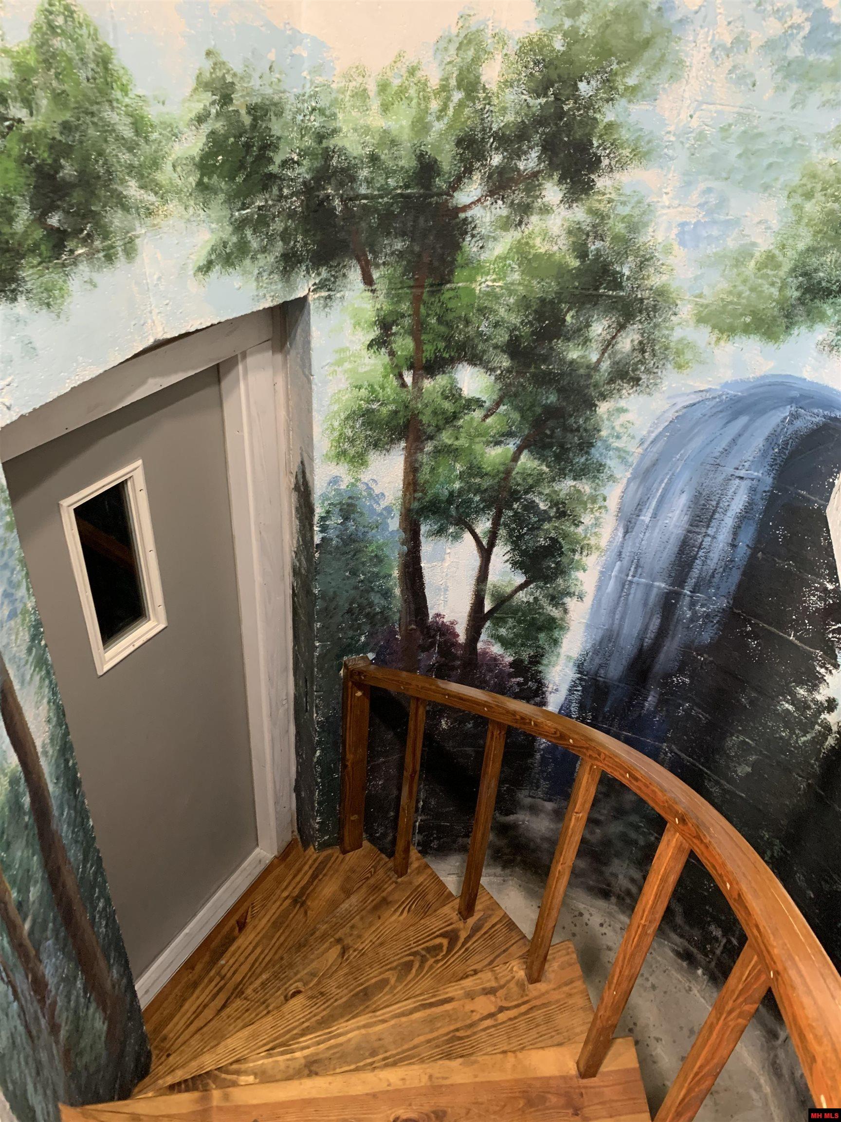 371 Virginia Lee Drive