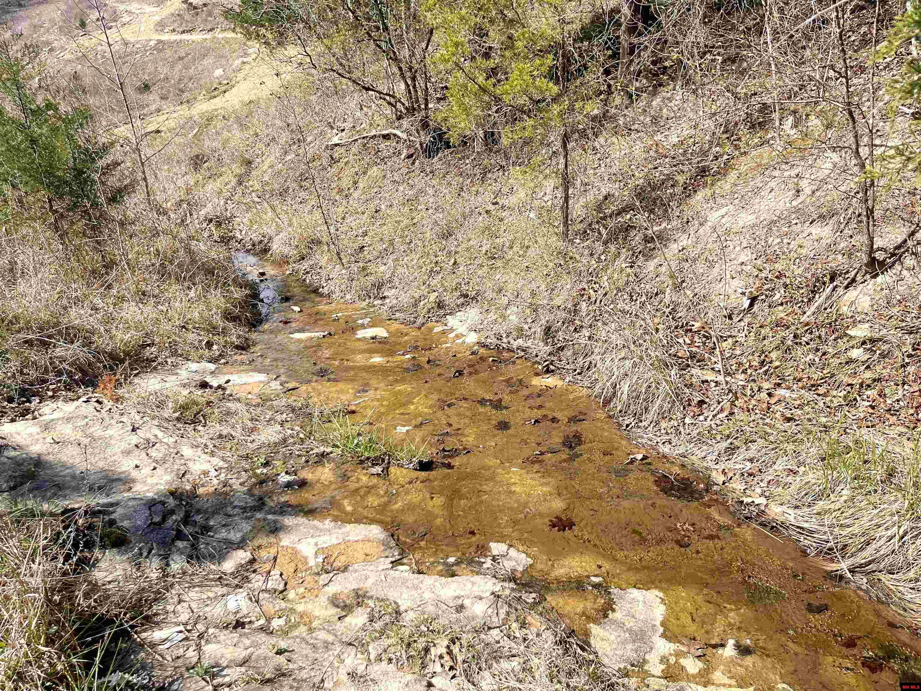 001-00209-000 Tower Lane