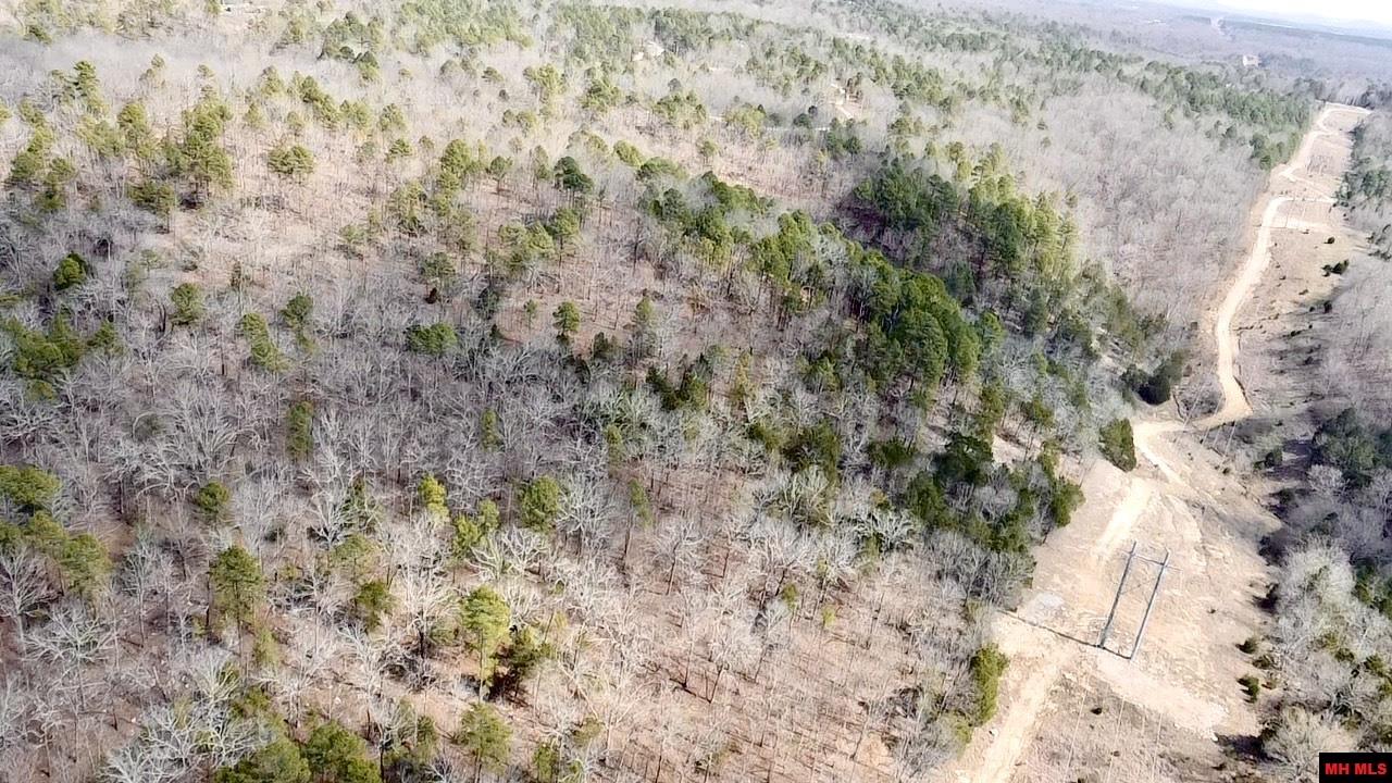 001-00209-000 Tower Lane