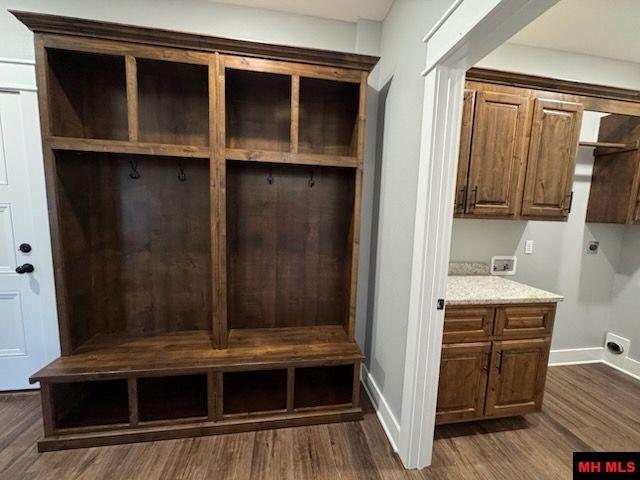 1351 Hampshire Circle