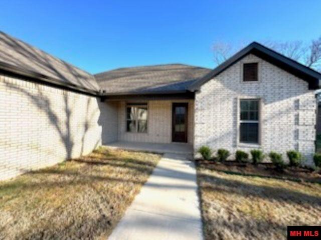 1351 Hampshire Circle