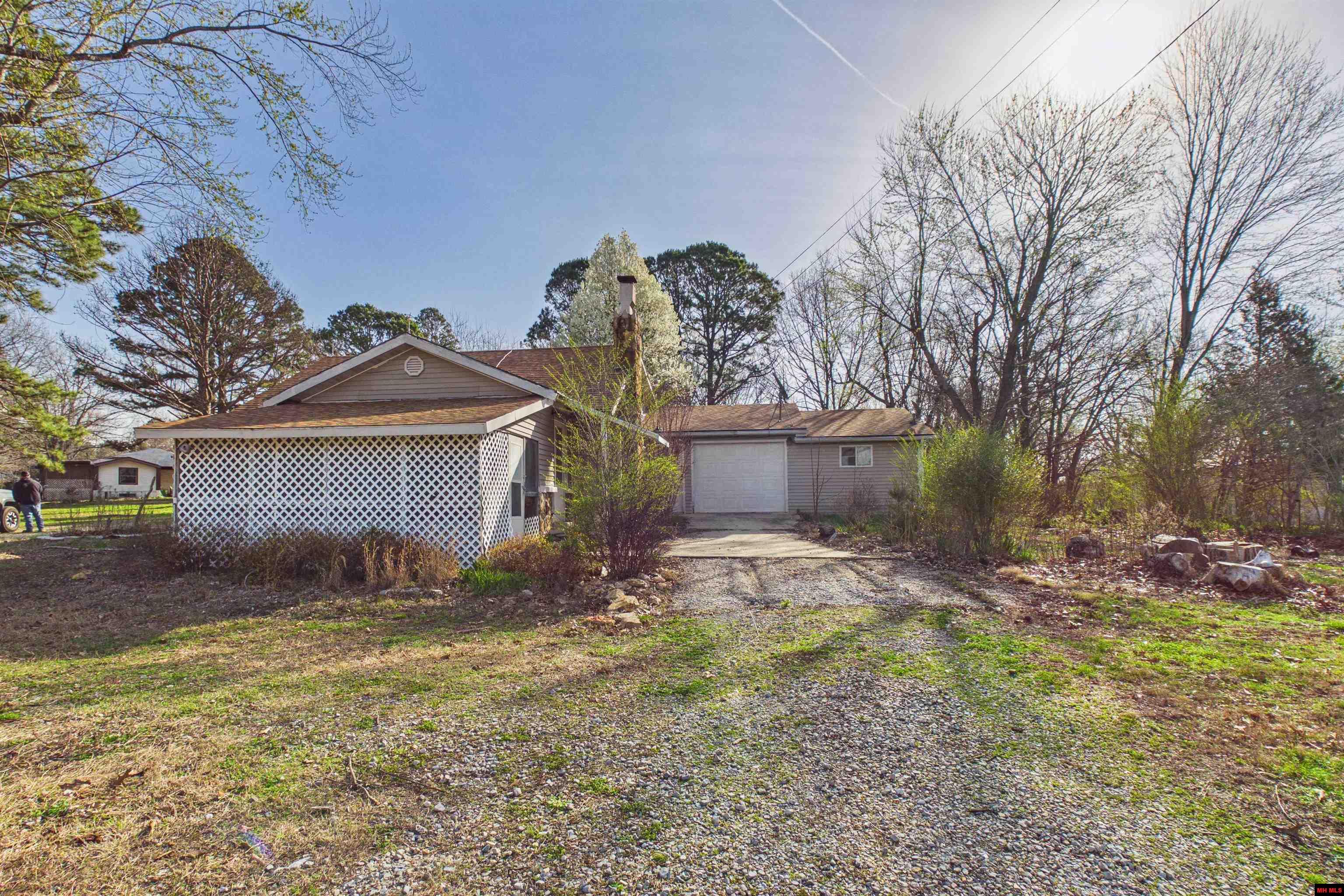 7152 STATE HWY O Udall, MO