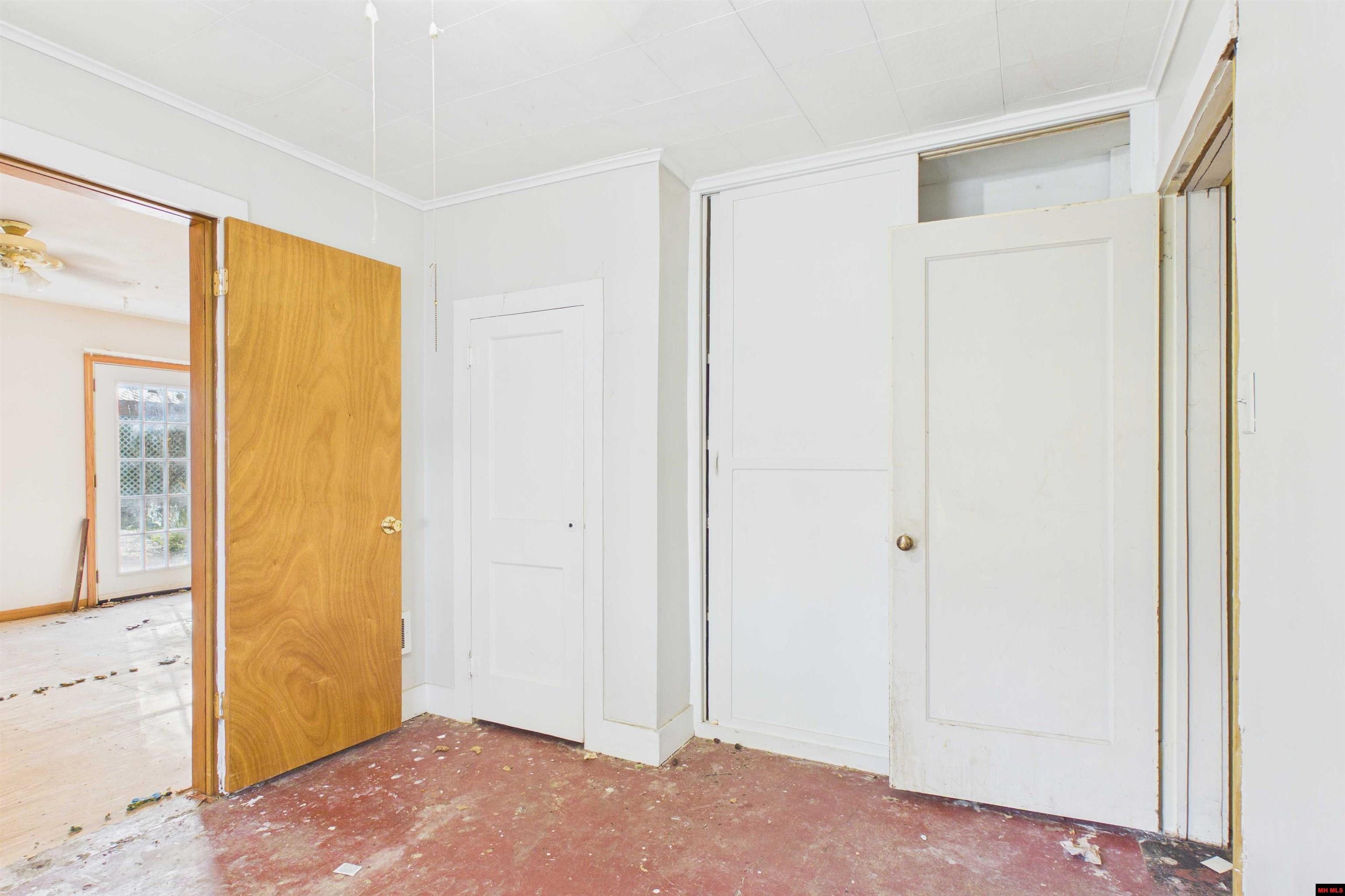 7152 STATE HWY O Udall, MO