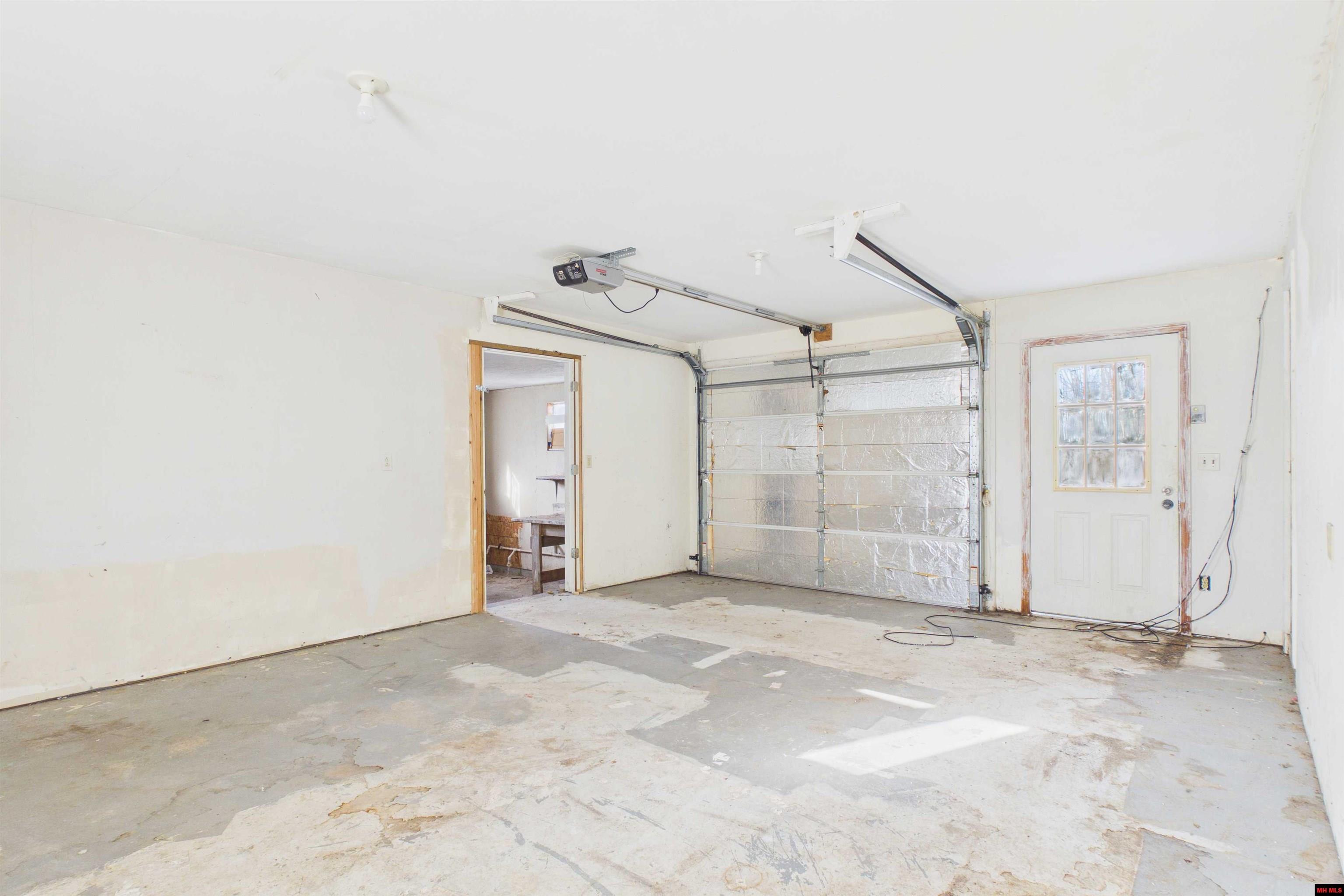 7152 STATE HWY O Udall, MO