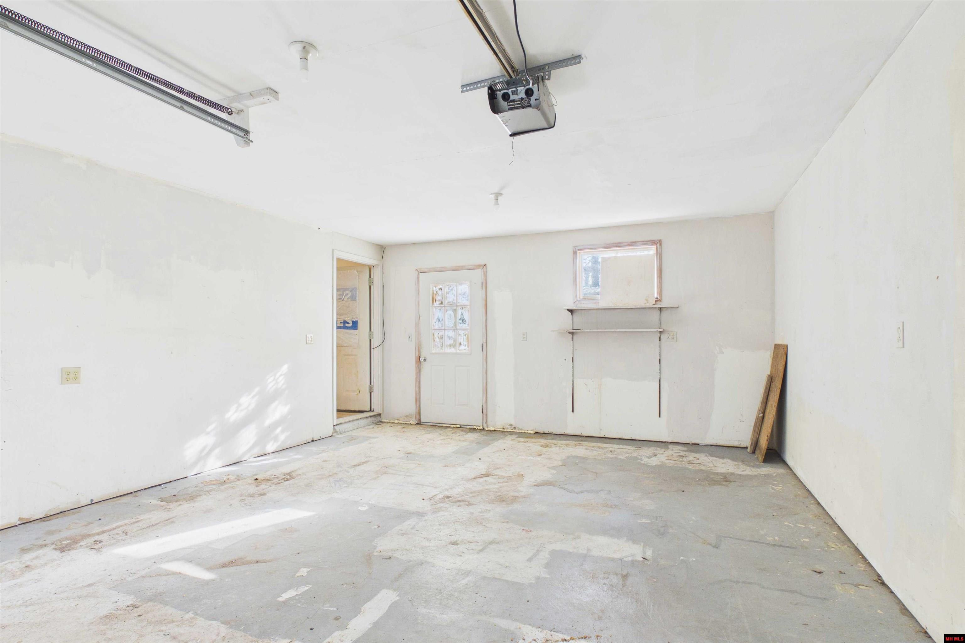 7152 STATE HWY O Udall, MO