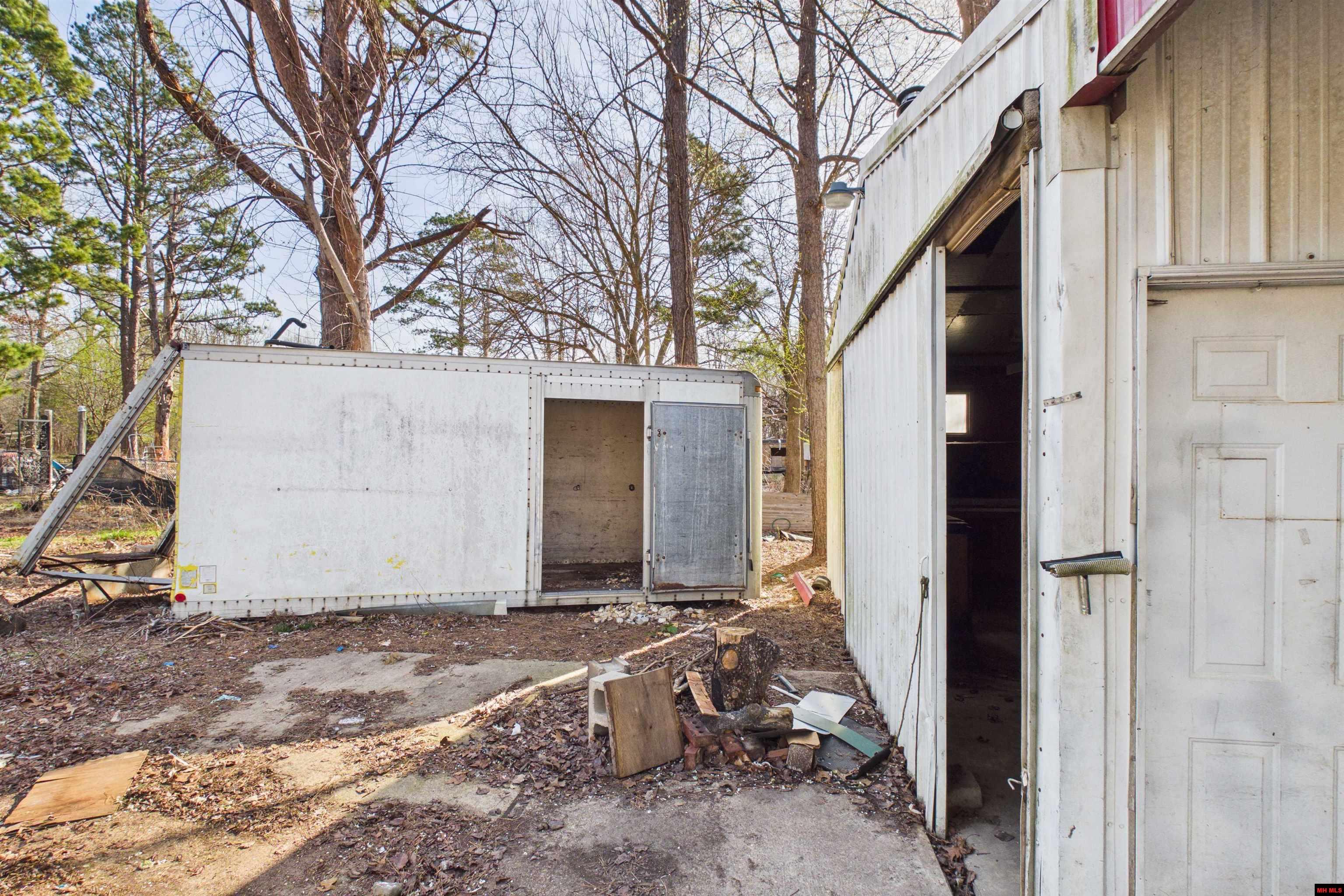 7152 STATE HWY O Udall, MO