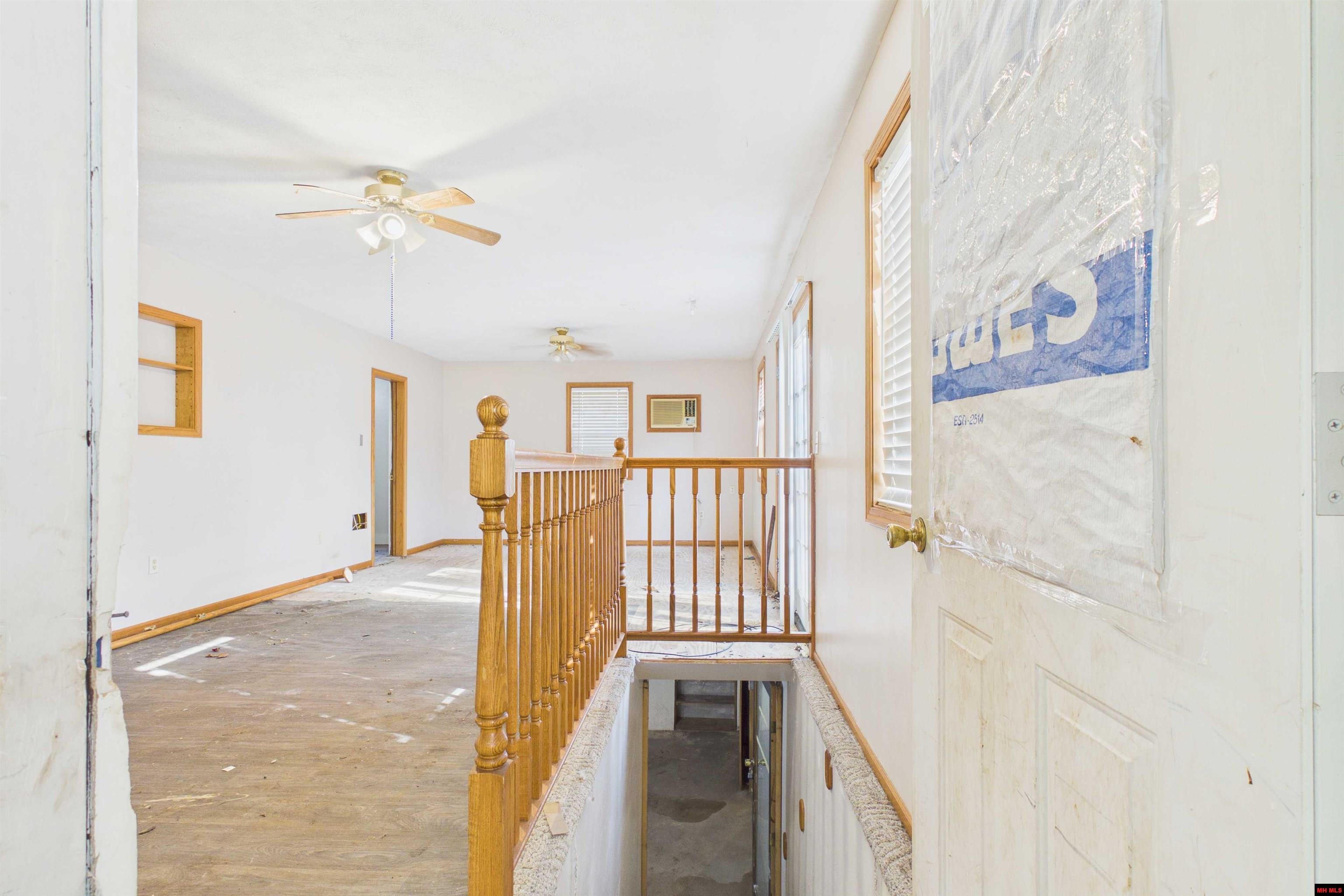 7152 STATE HWY O Udall, MO