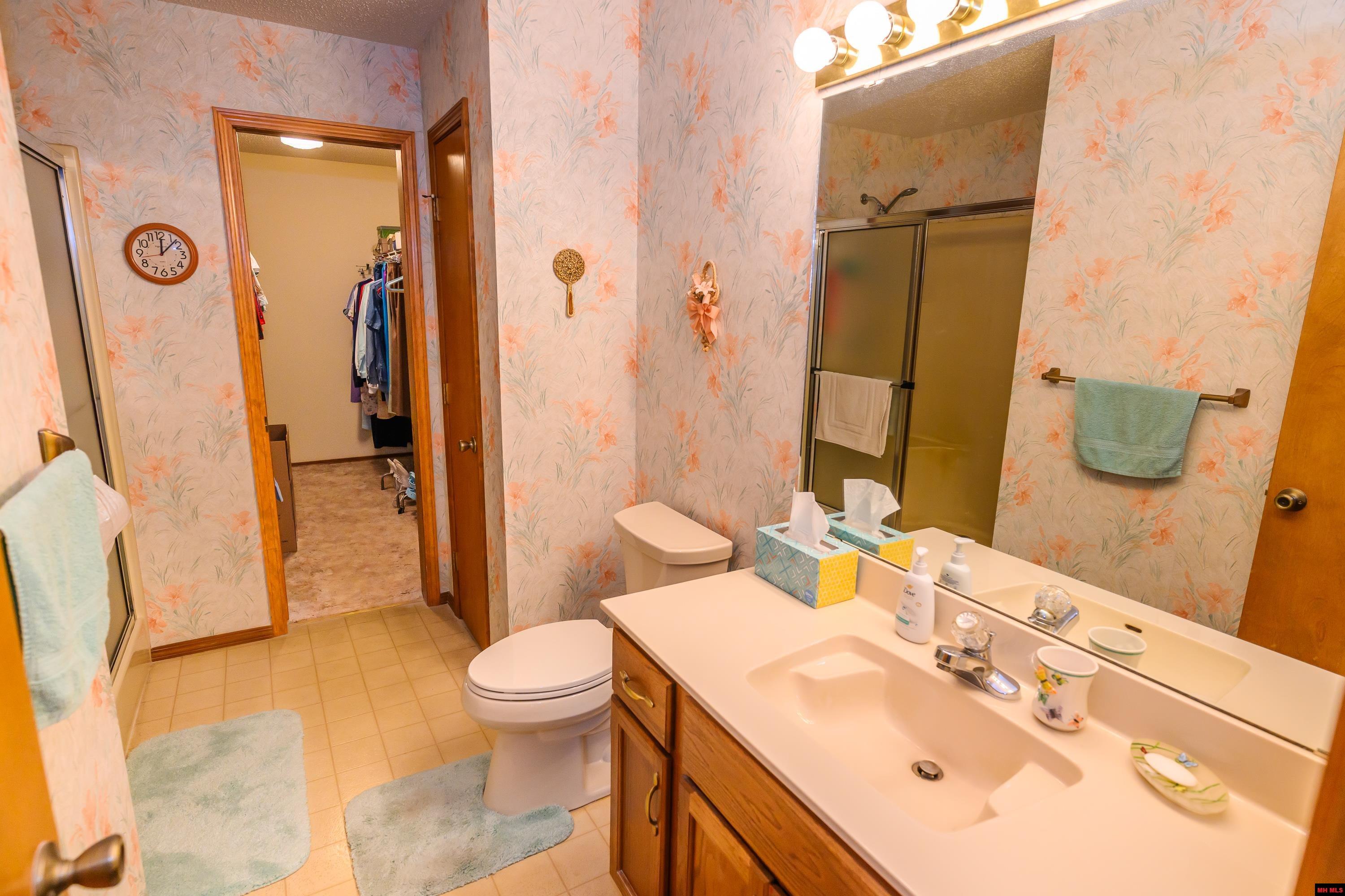 1552 MEADOWHILL DRIVE Mountain Home, AR