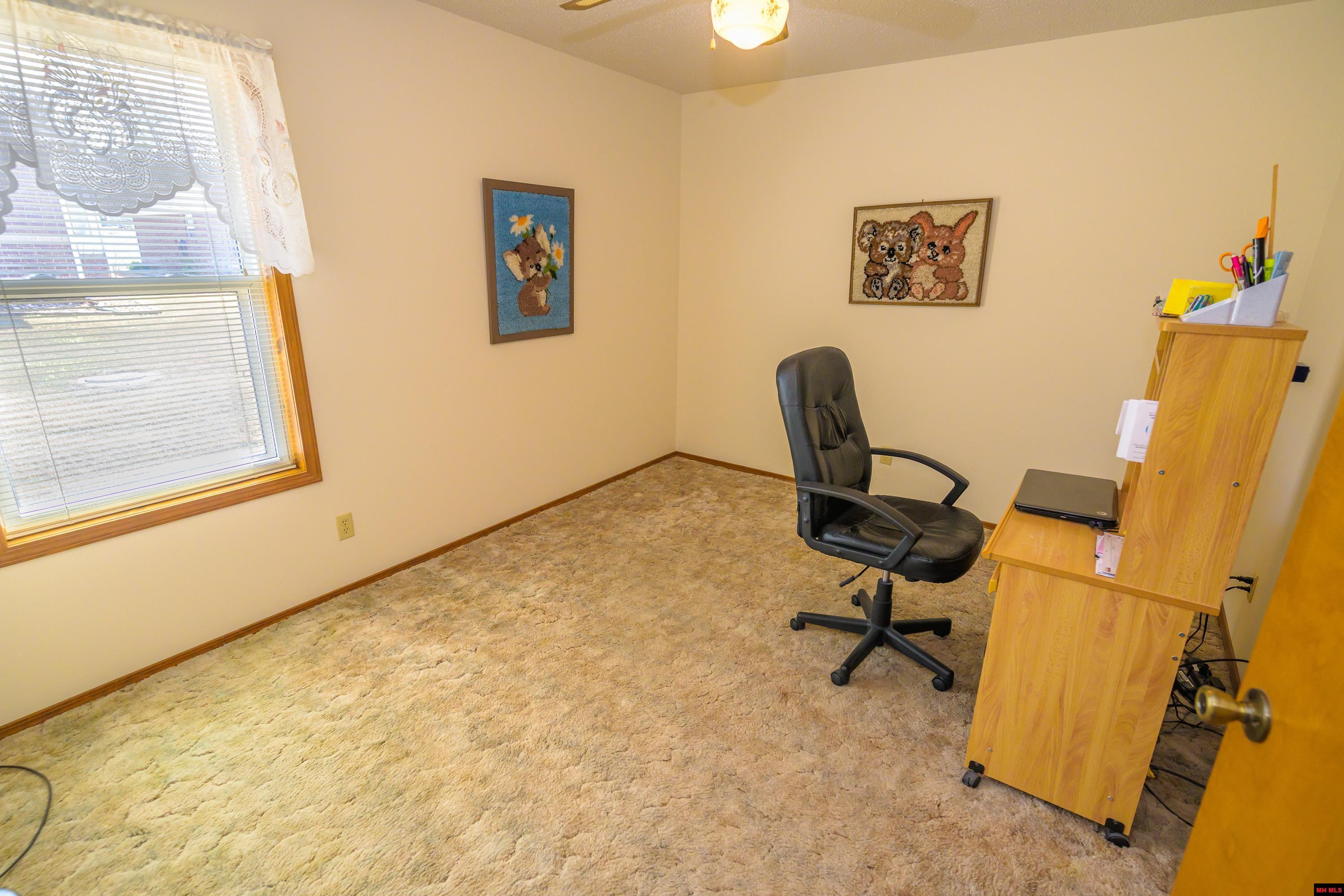 1552 MEADOWHILL DRIVE Mountain Home, AR