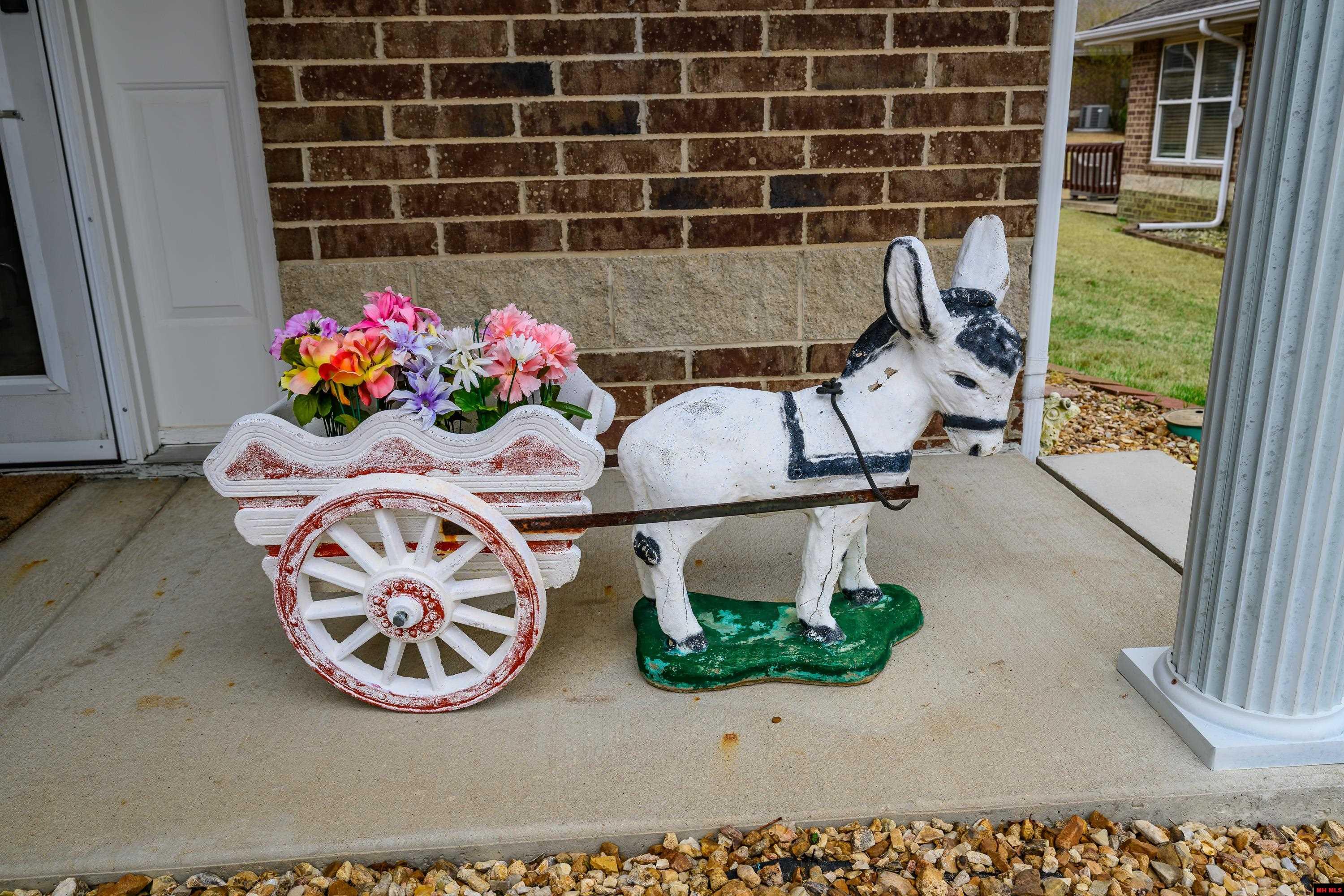 1552 MEADOWHILL DRIVE Mountain Home, AR