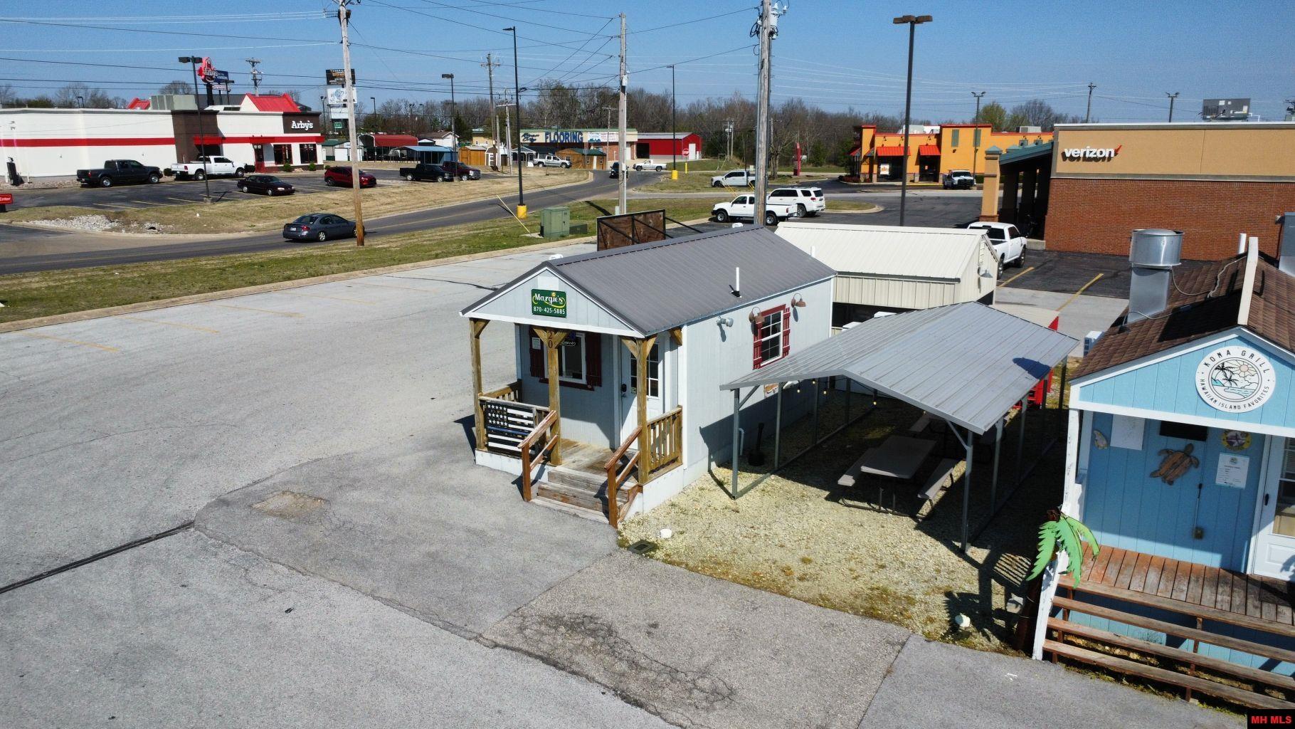 20 PAUL WOOD LANE Mountain Home, AR