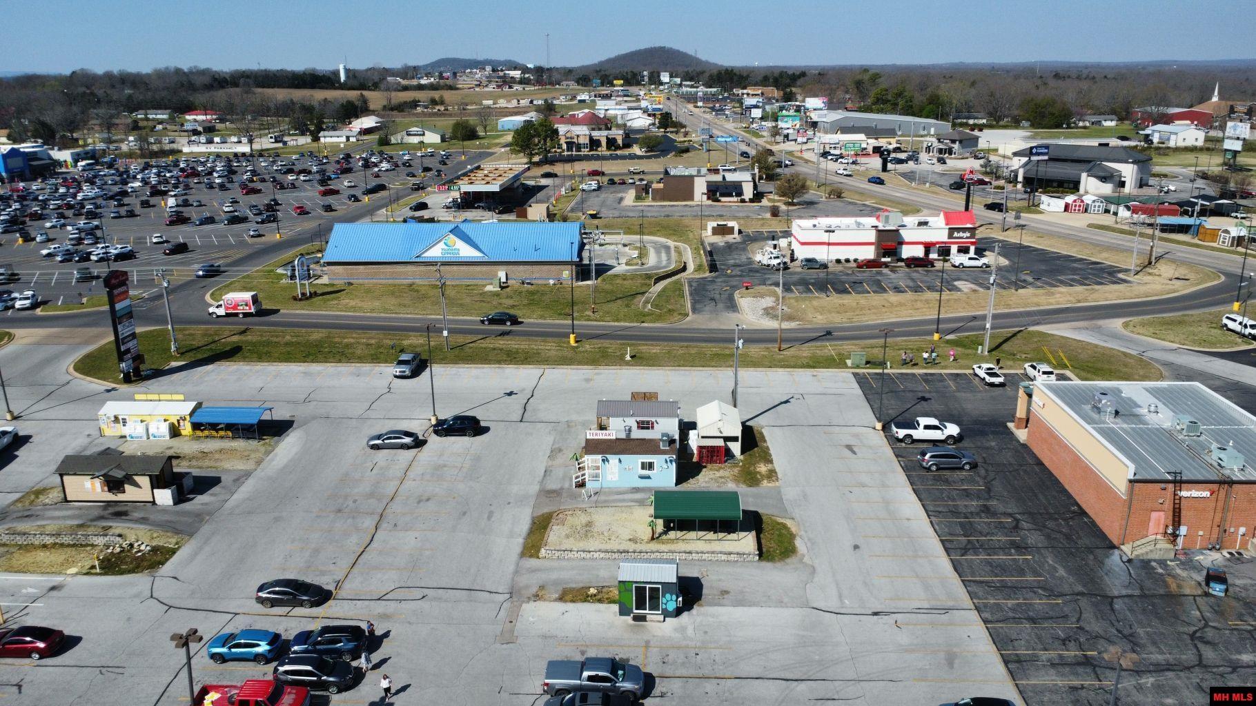 20 PAUL WOOD LANE Mountain Home, AR