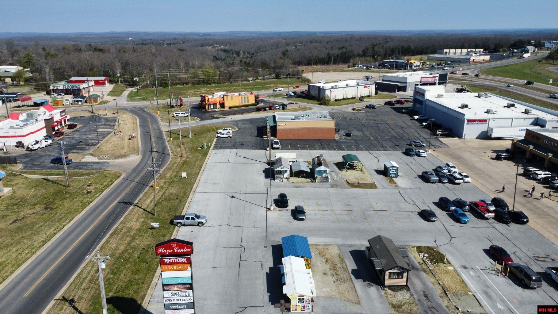 20 PAUL WOOD LANE Mountain Home, AR