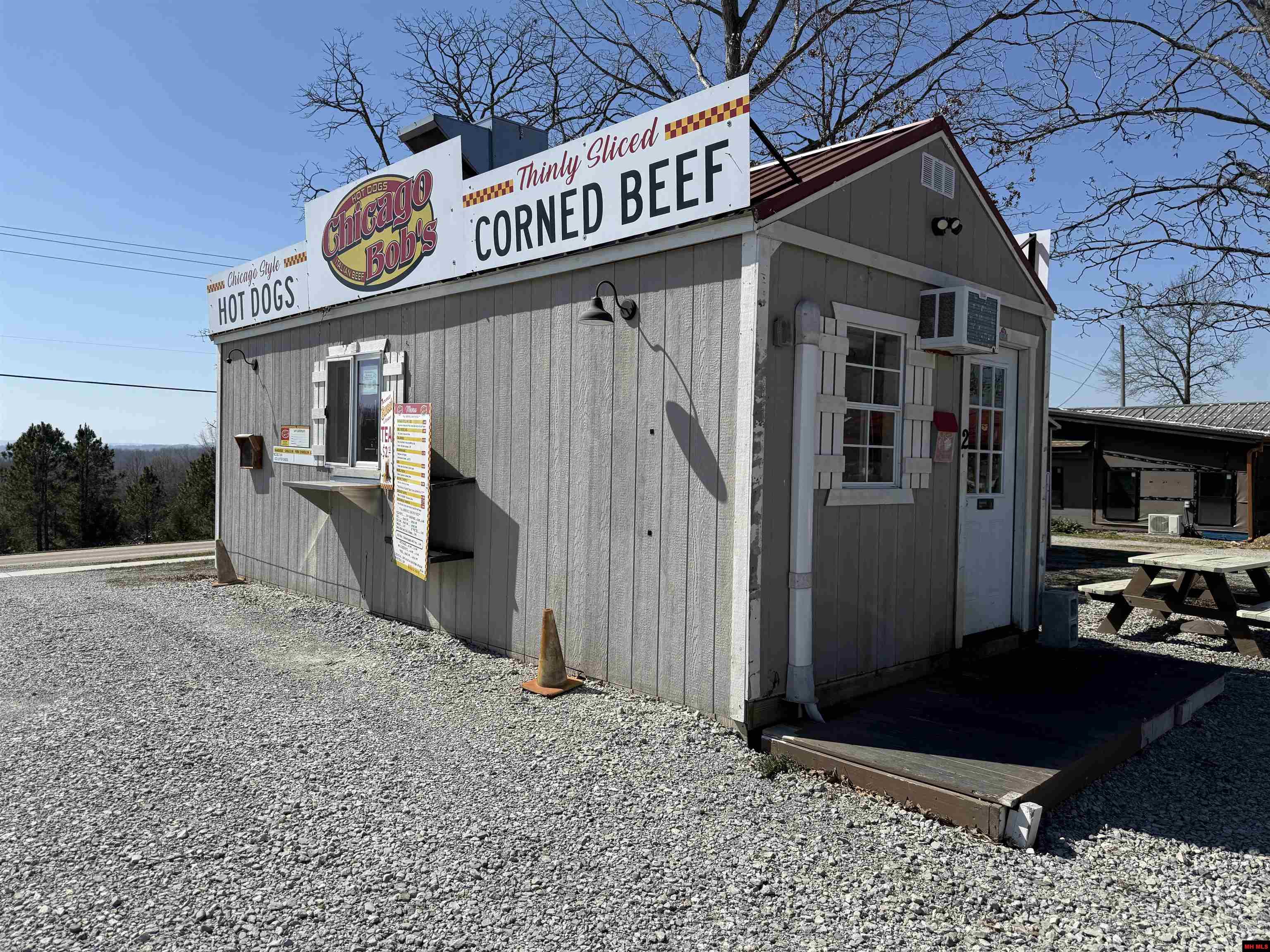 1148 CENTRAL BOULEVARD Bull Shoals, AR