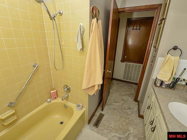 1313 Meadowbrook Drive