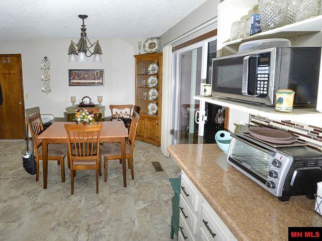 1313 Meadowbrook Drive