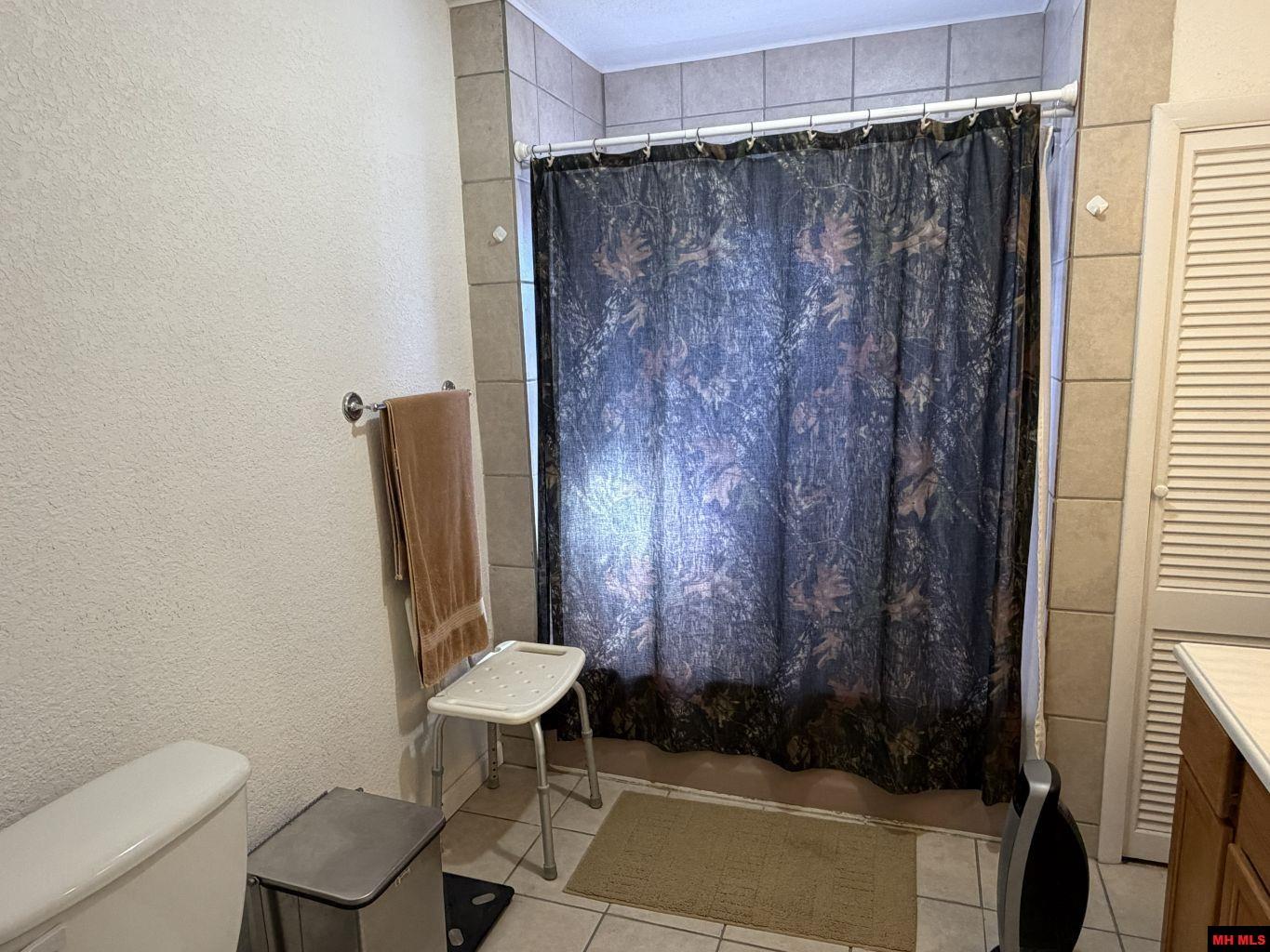 2698 Tracy Ferry Road