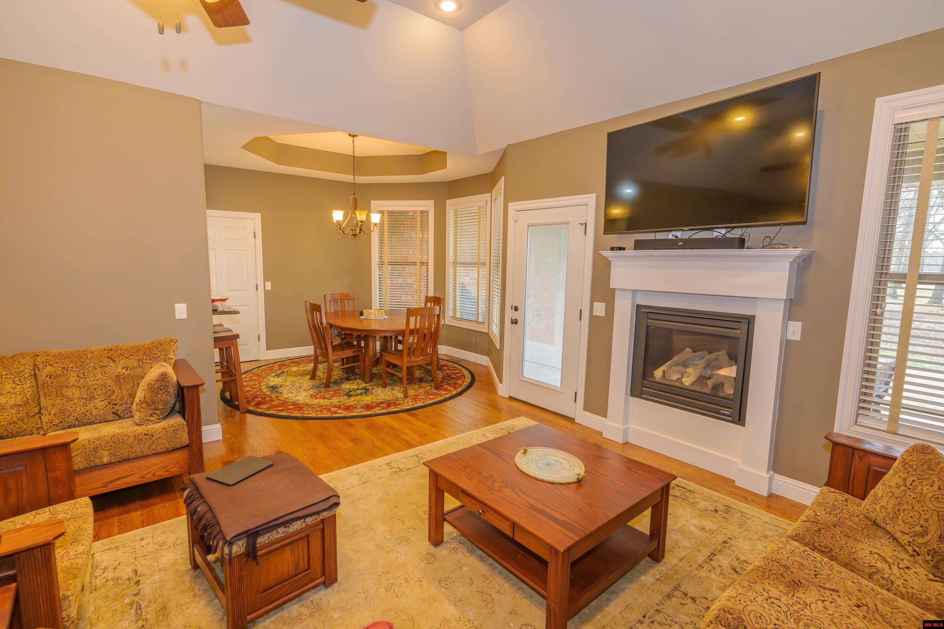 214 S SHEEKS DRIVE Mountain Home, AR