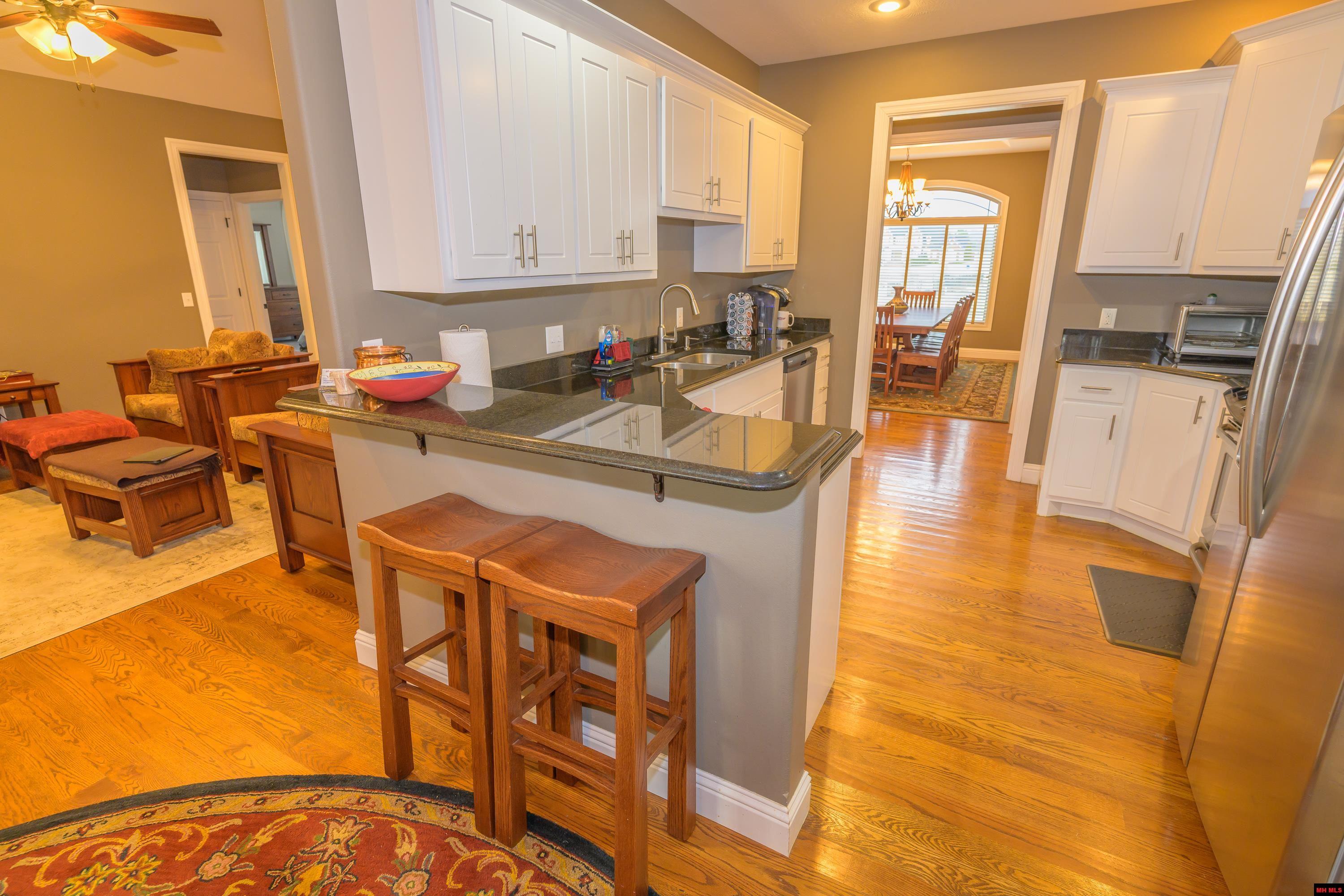214 S SHEEKS DRIVE Mountain Home, AR