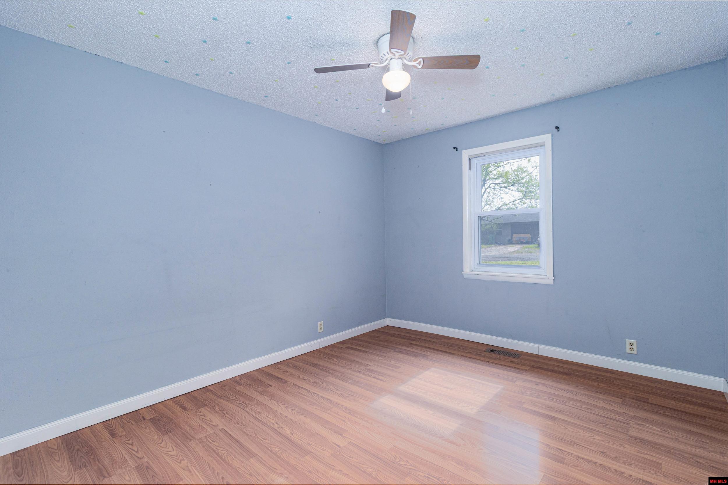 102 W Johnson Street