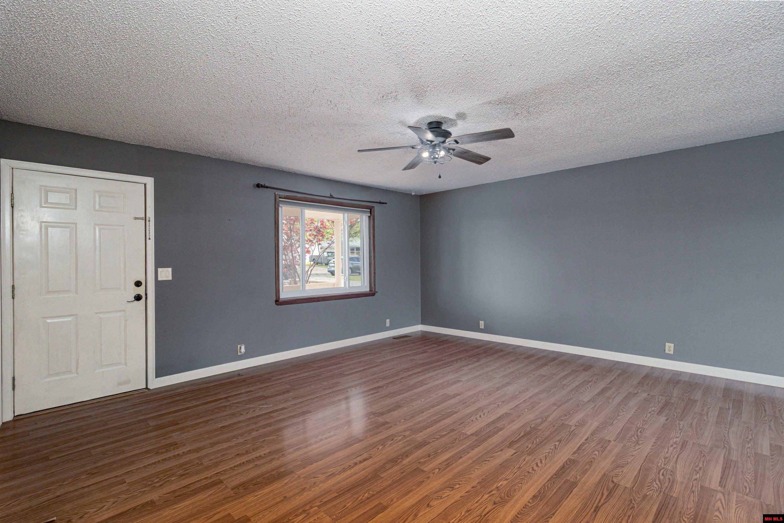 102 W Johnson Street