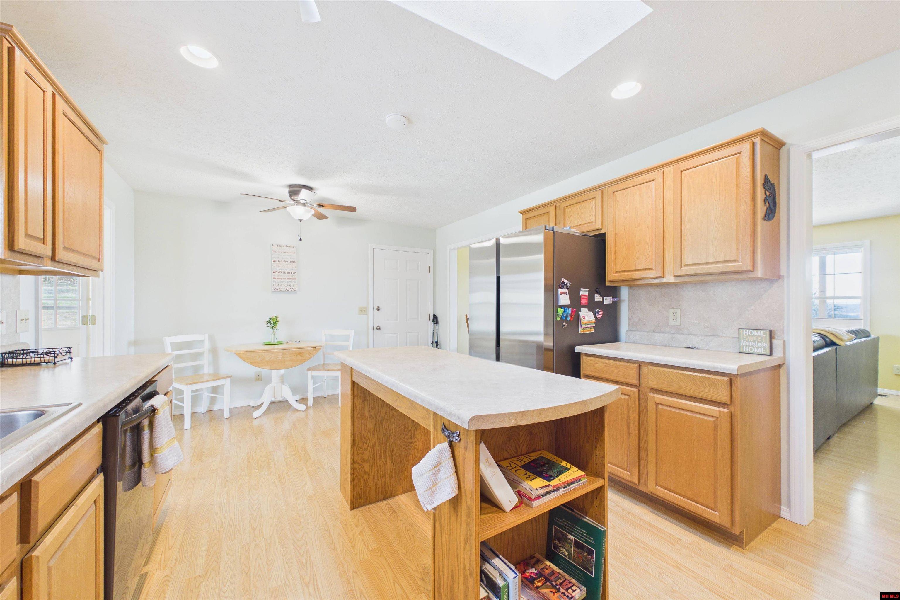 113 Waterfront Circle