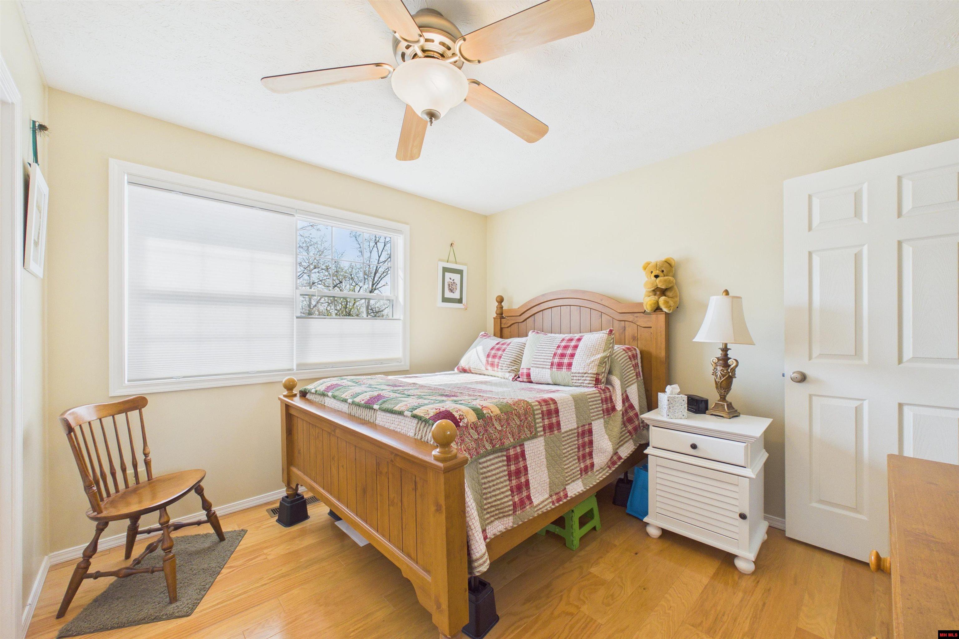 113 Waterfront Circle