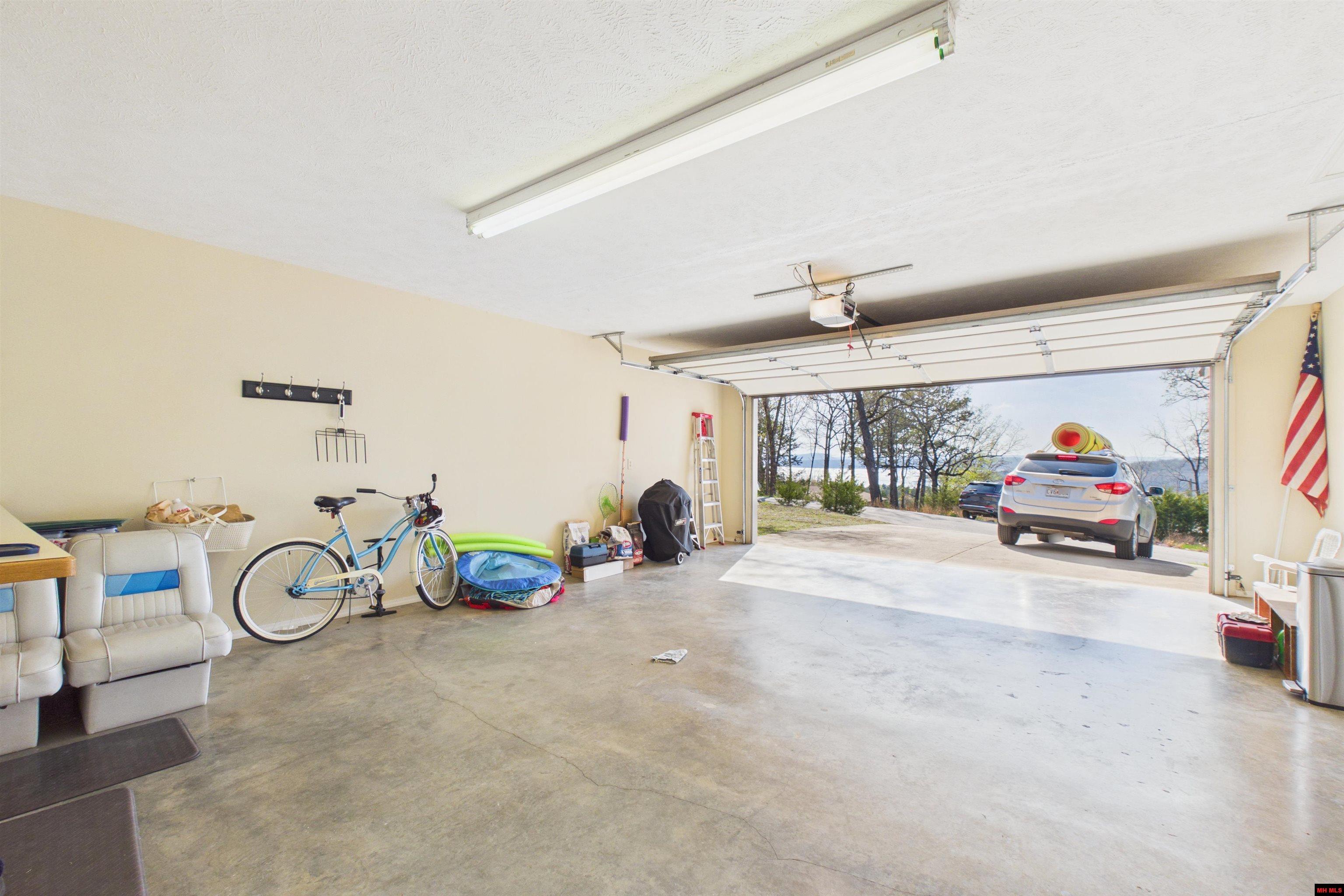 113 Waterfront Circle