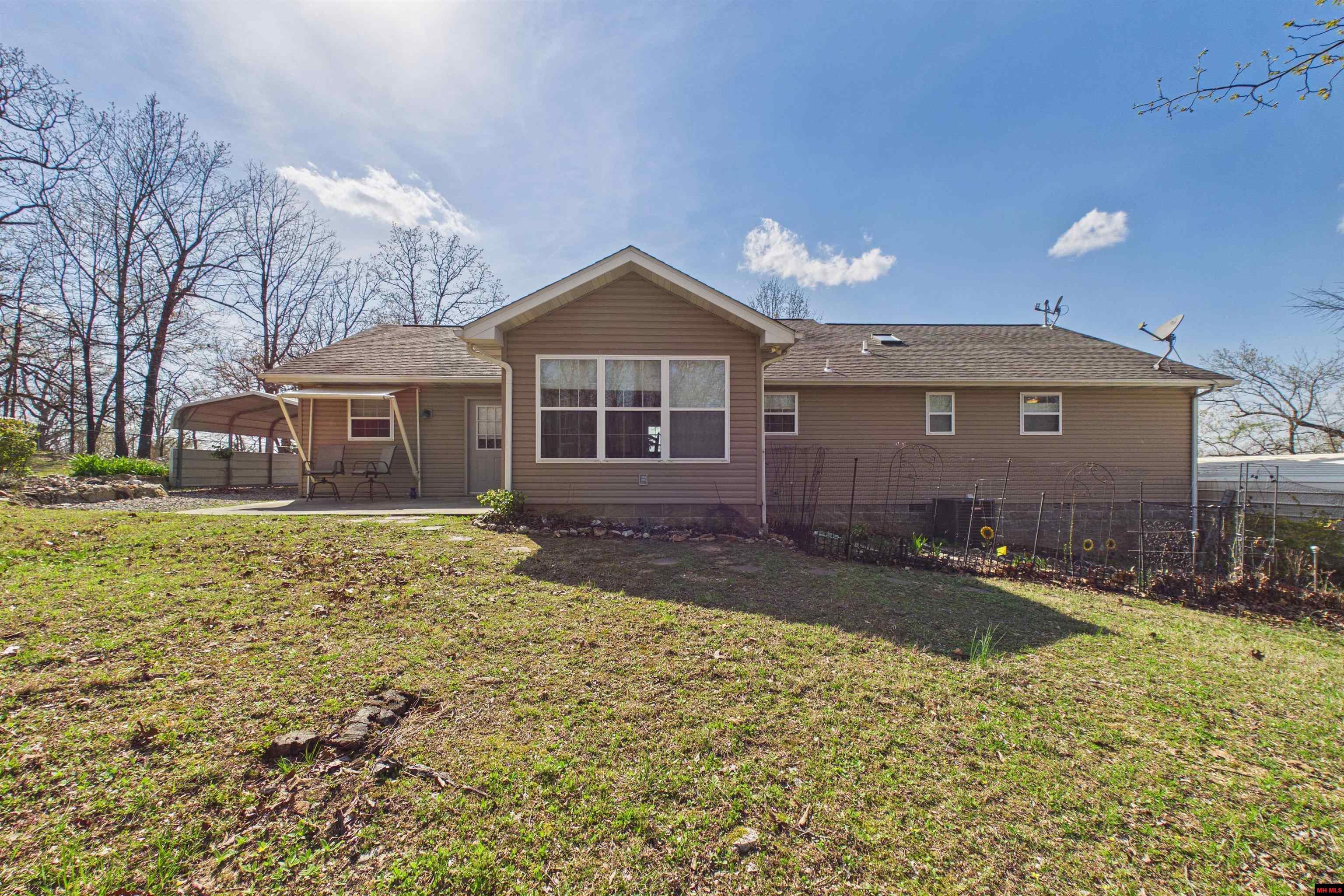 113 Waterfront Circle