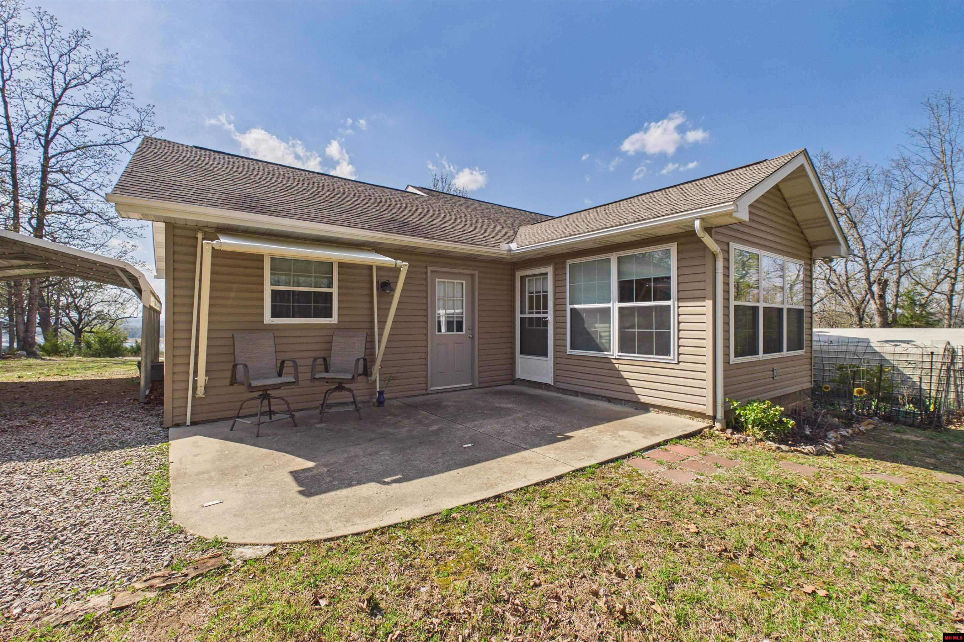 113 Waterfront Circle