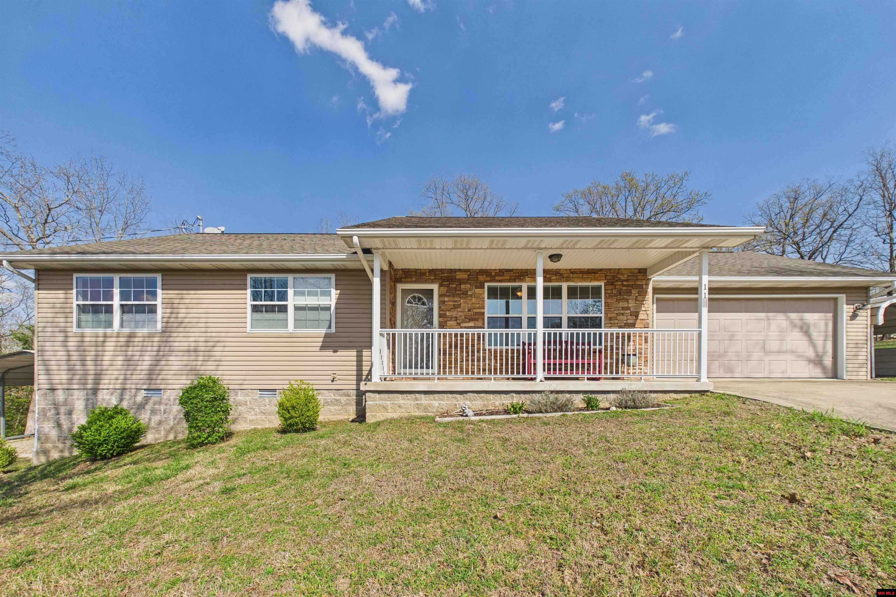 113 Waterfront Circle