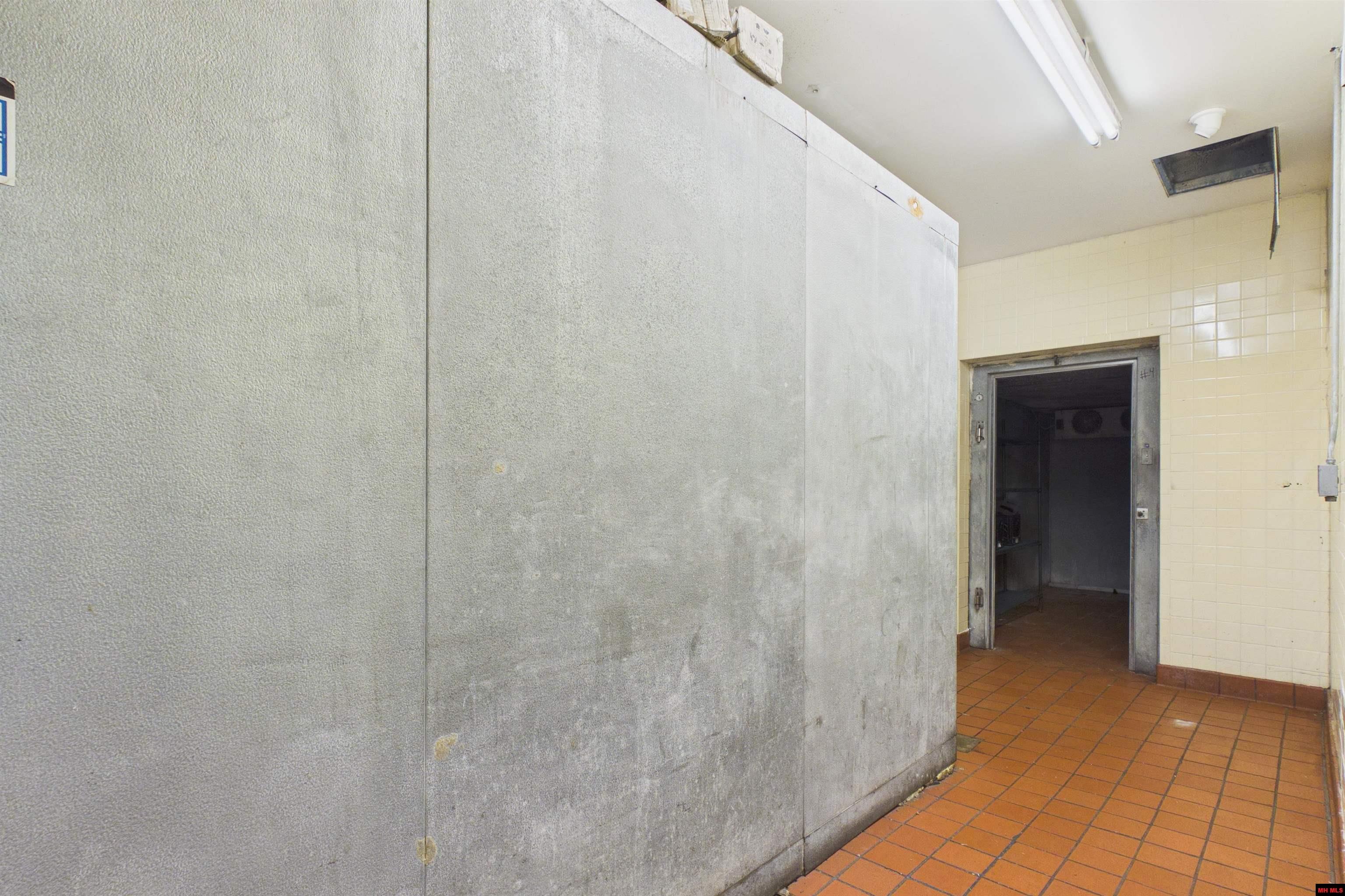 1502 HWY 62 EAST Mountain Home, AR