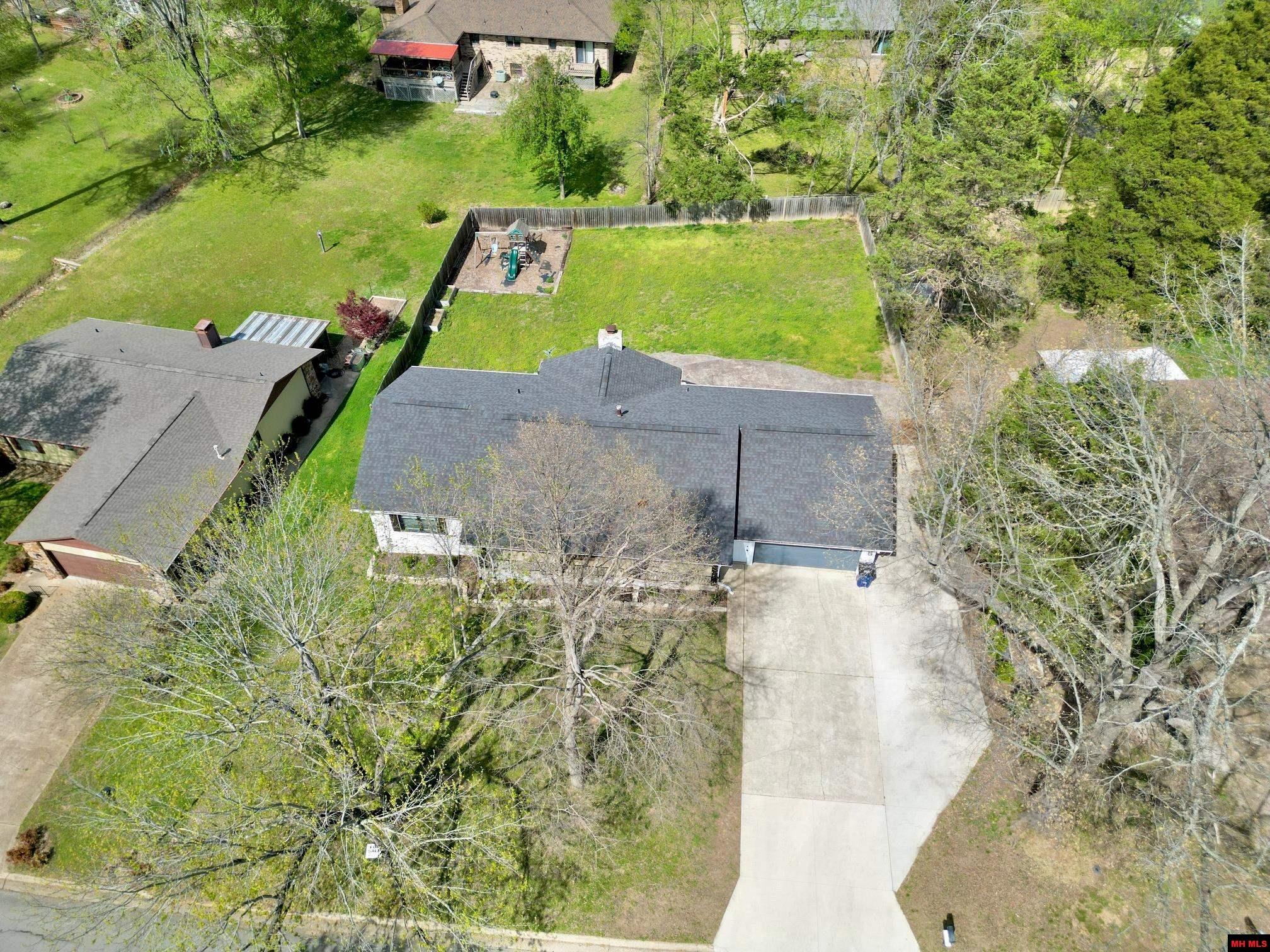 1301 Cresswell Drive