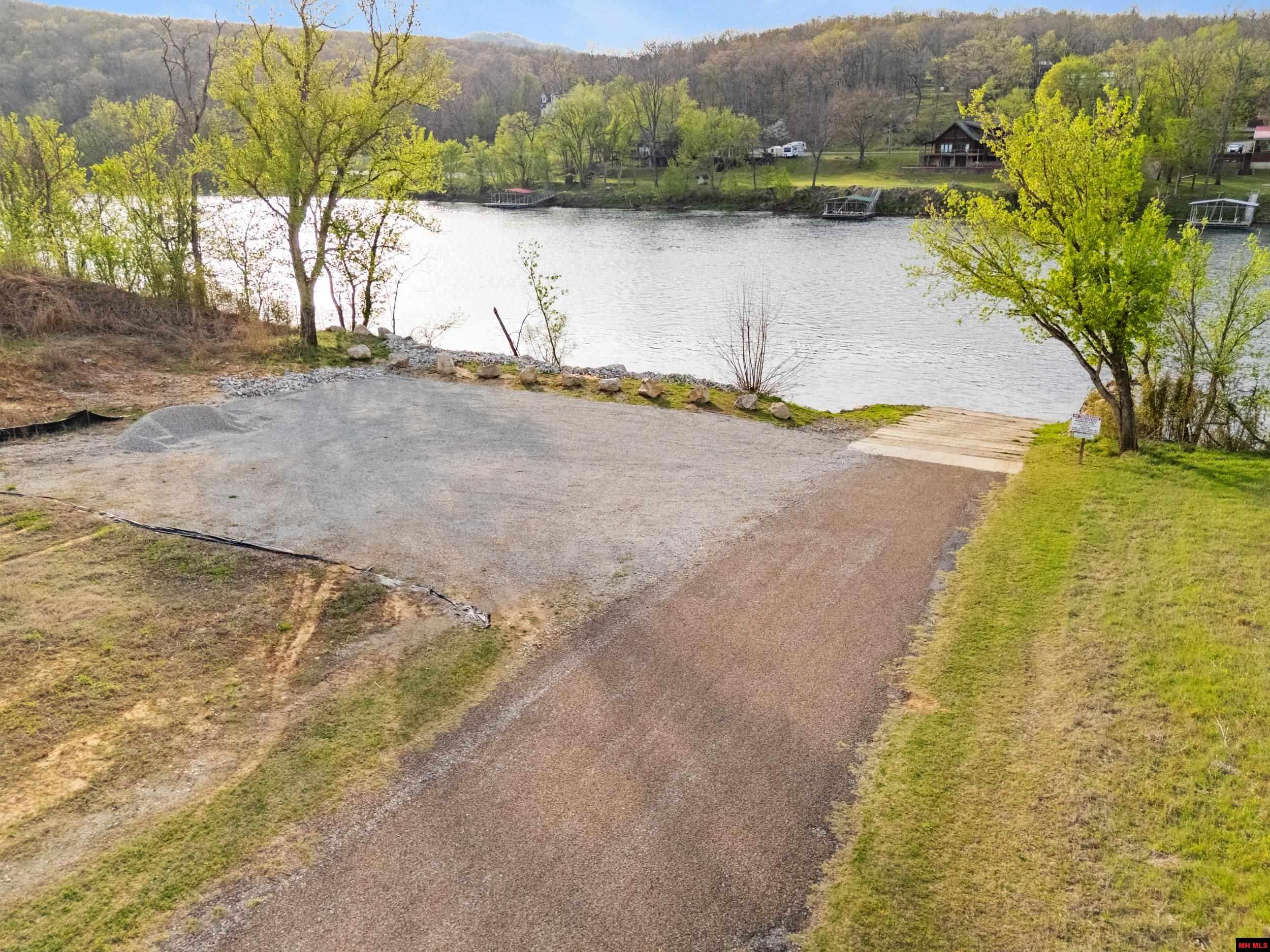 001-07810-003 Cr 637