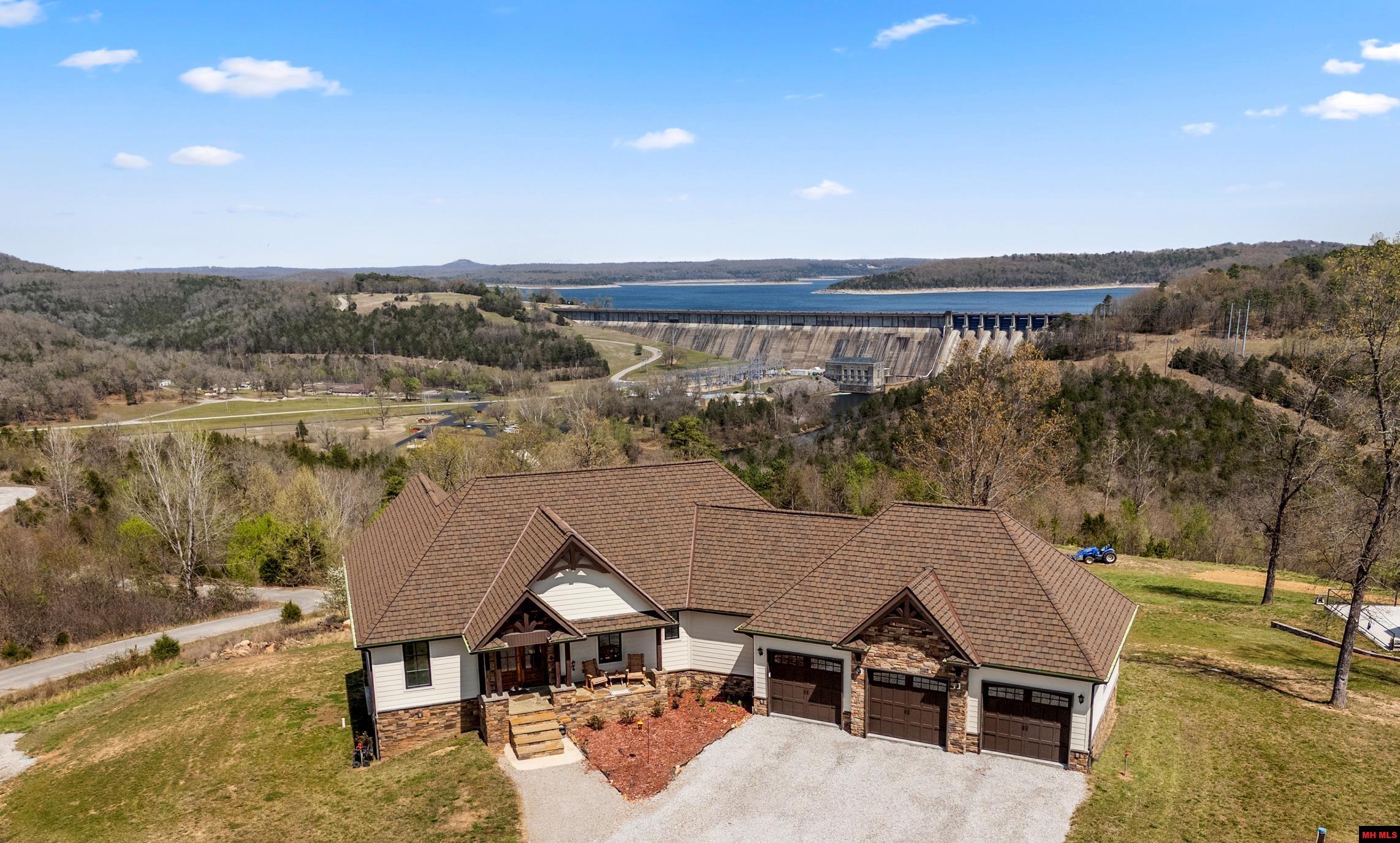 651 Eagle Roost Road