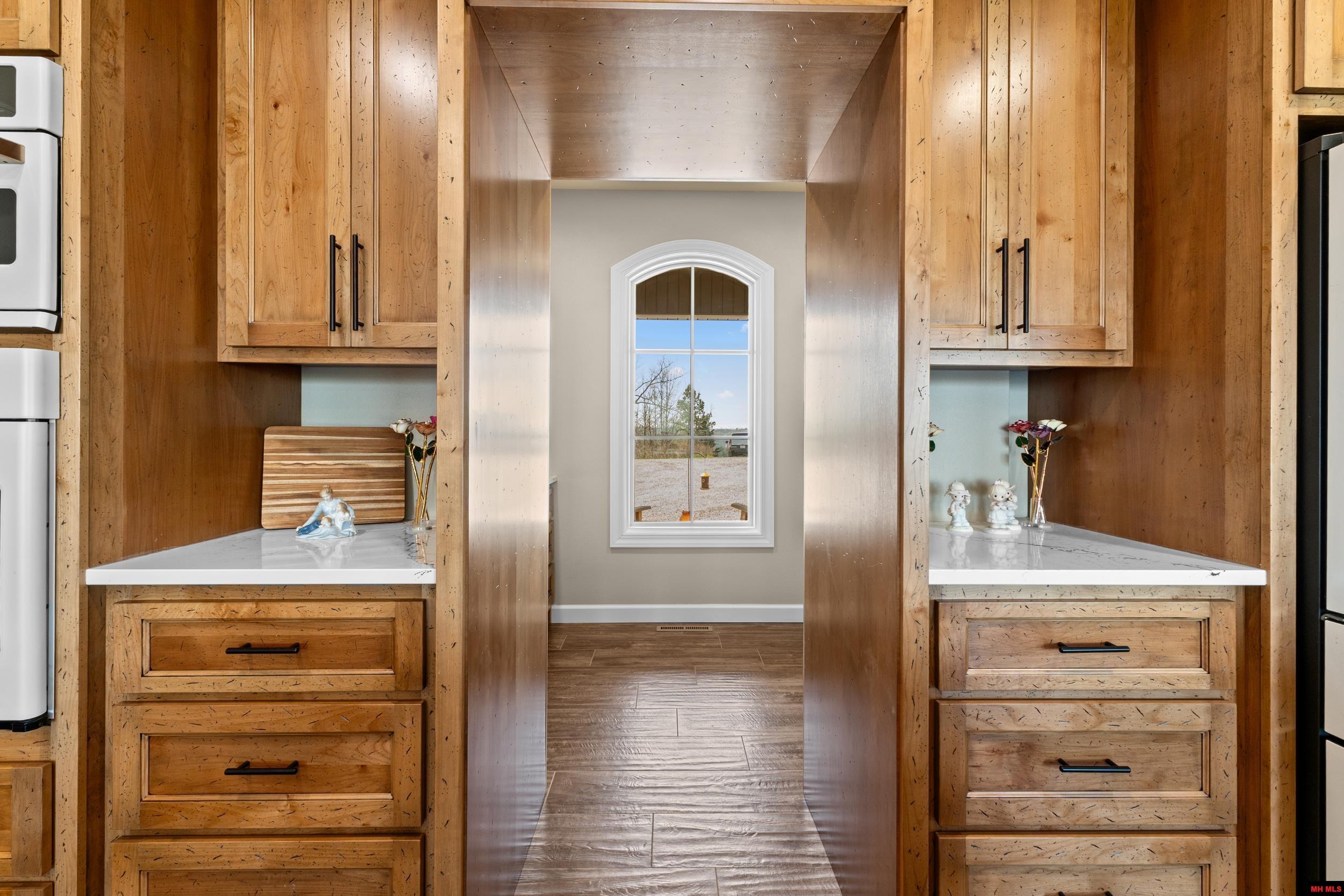 651 EAGLE ROOST ROAD Jordan, AR 72519