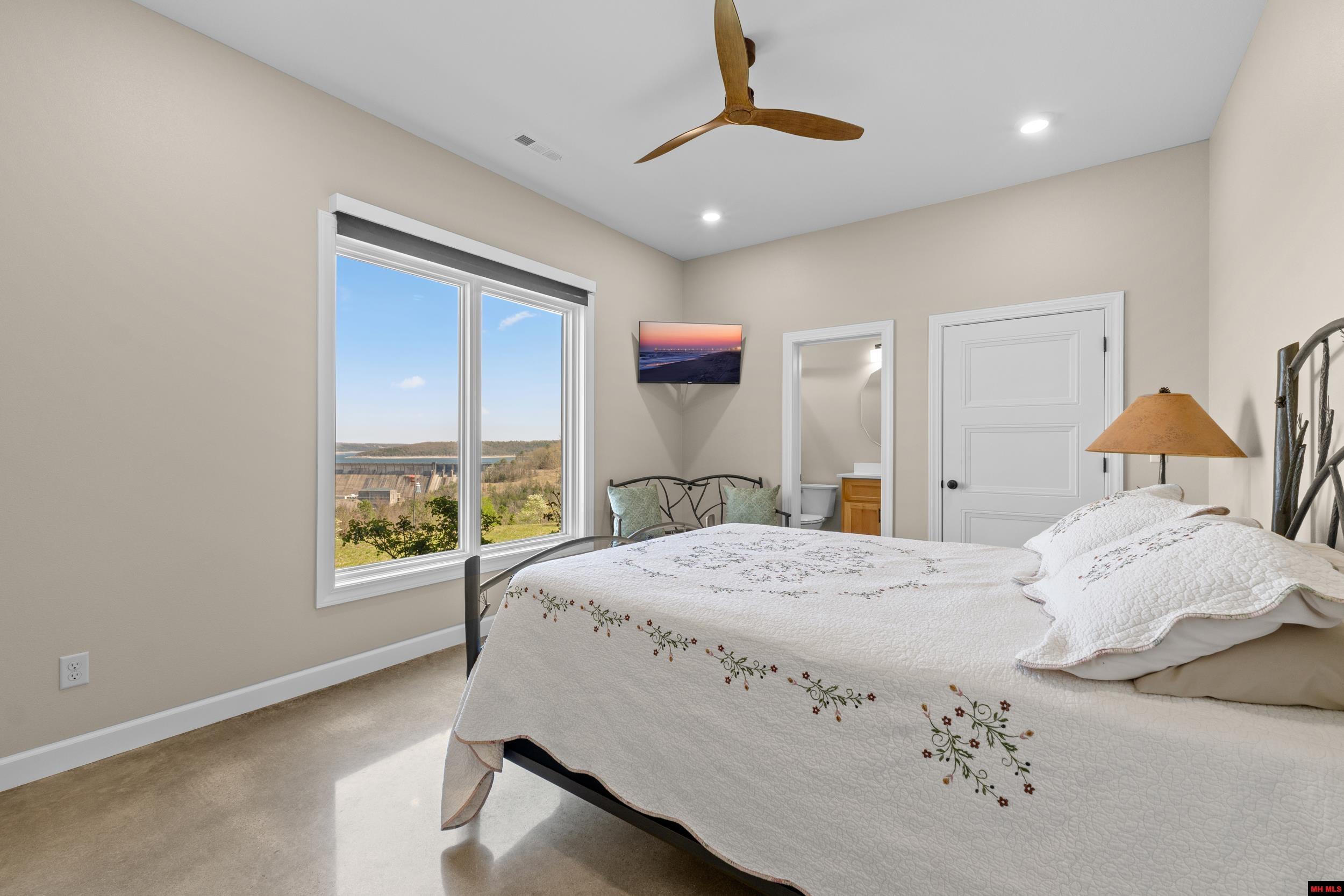 651 EAGLE ROOST ROAD Jordan, AR 72519