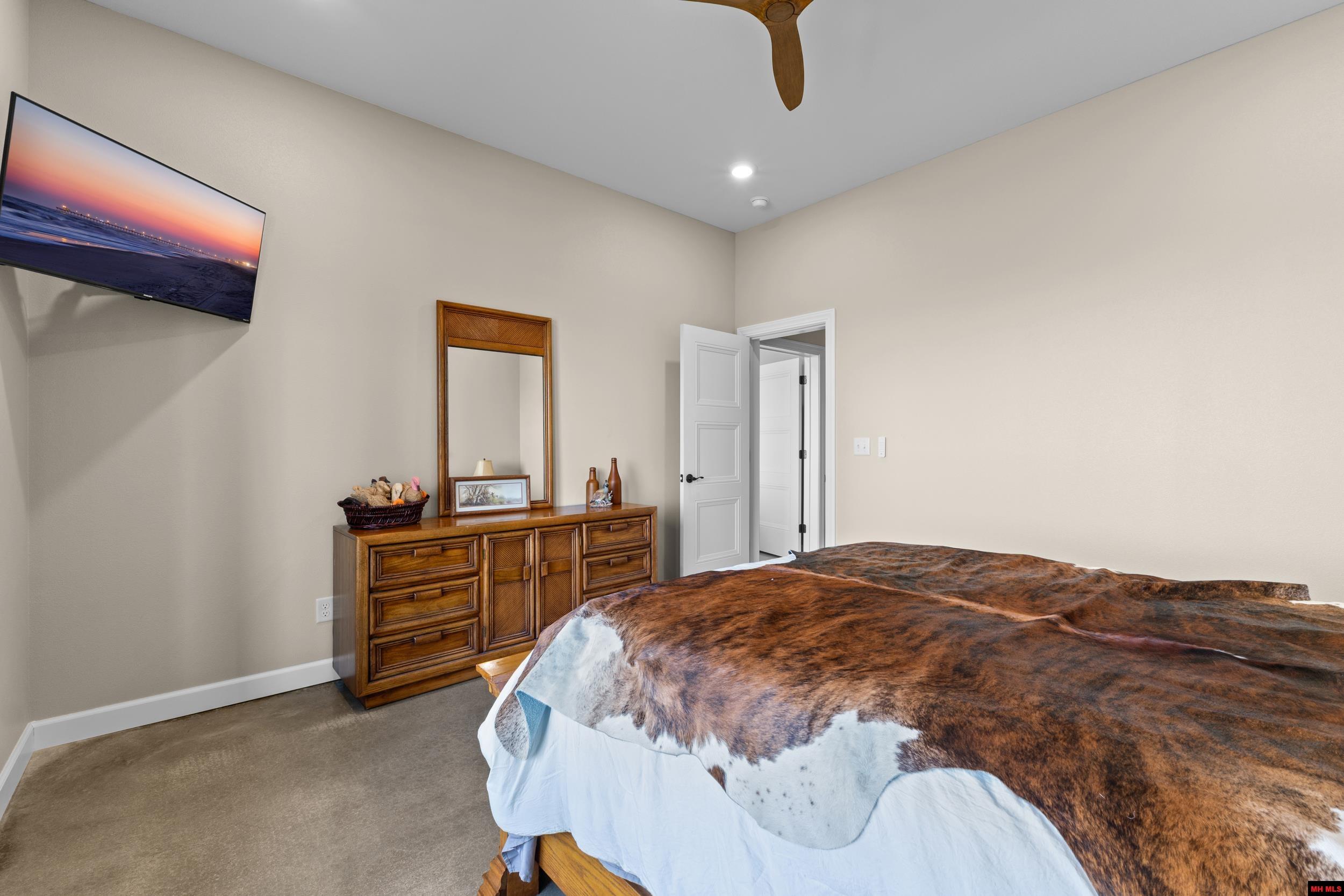 651 EAGLE ROOST ROAD Jordan, AR 72519
