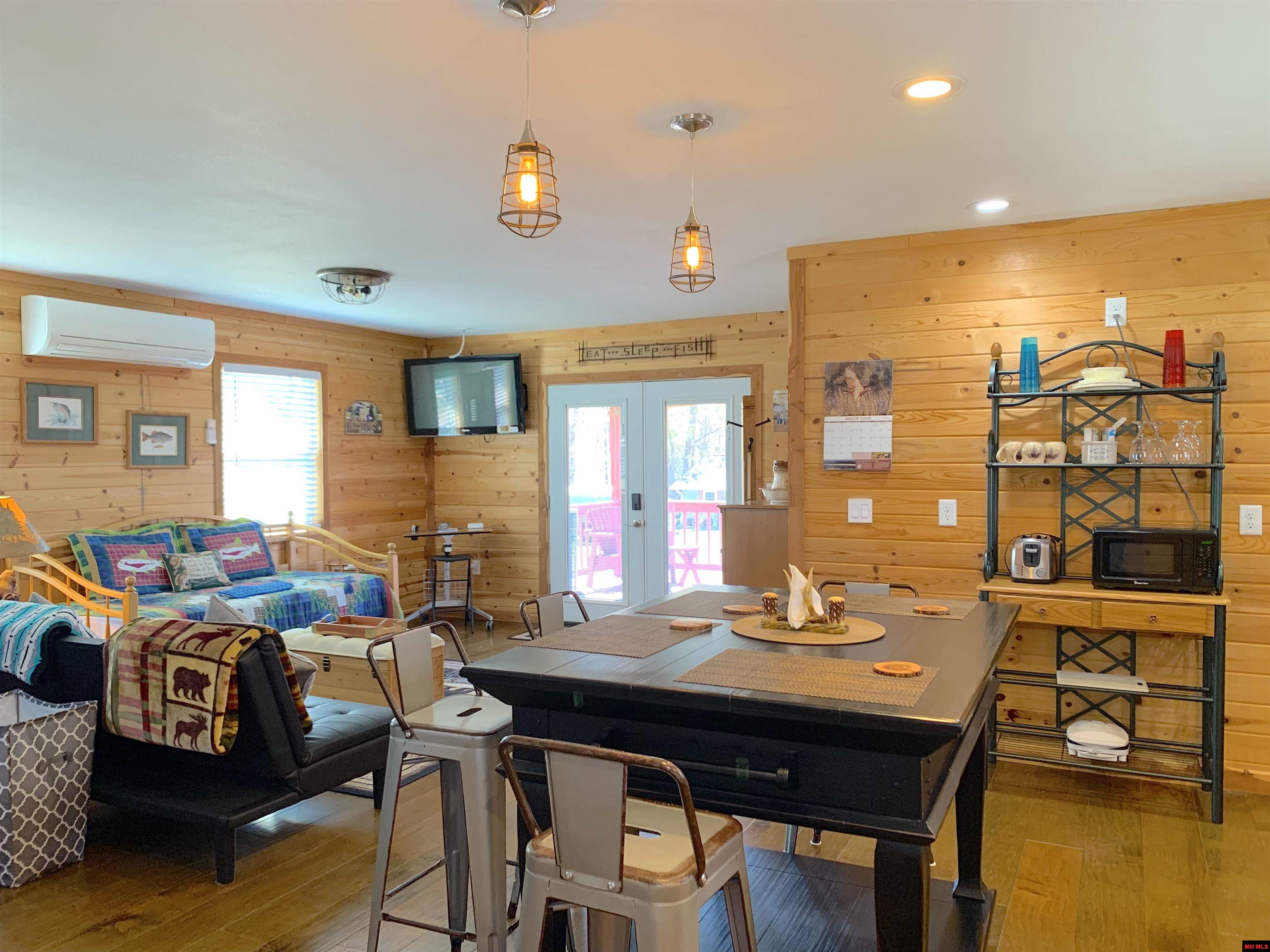 4164 HWY 178 NORTH Flippin, AR