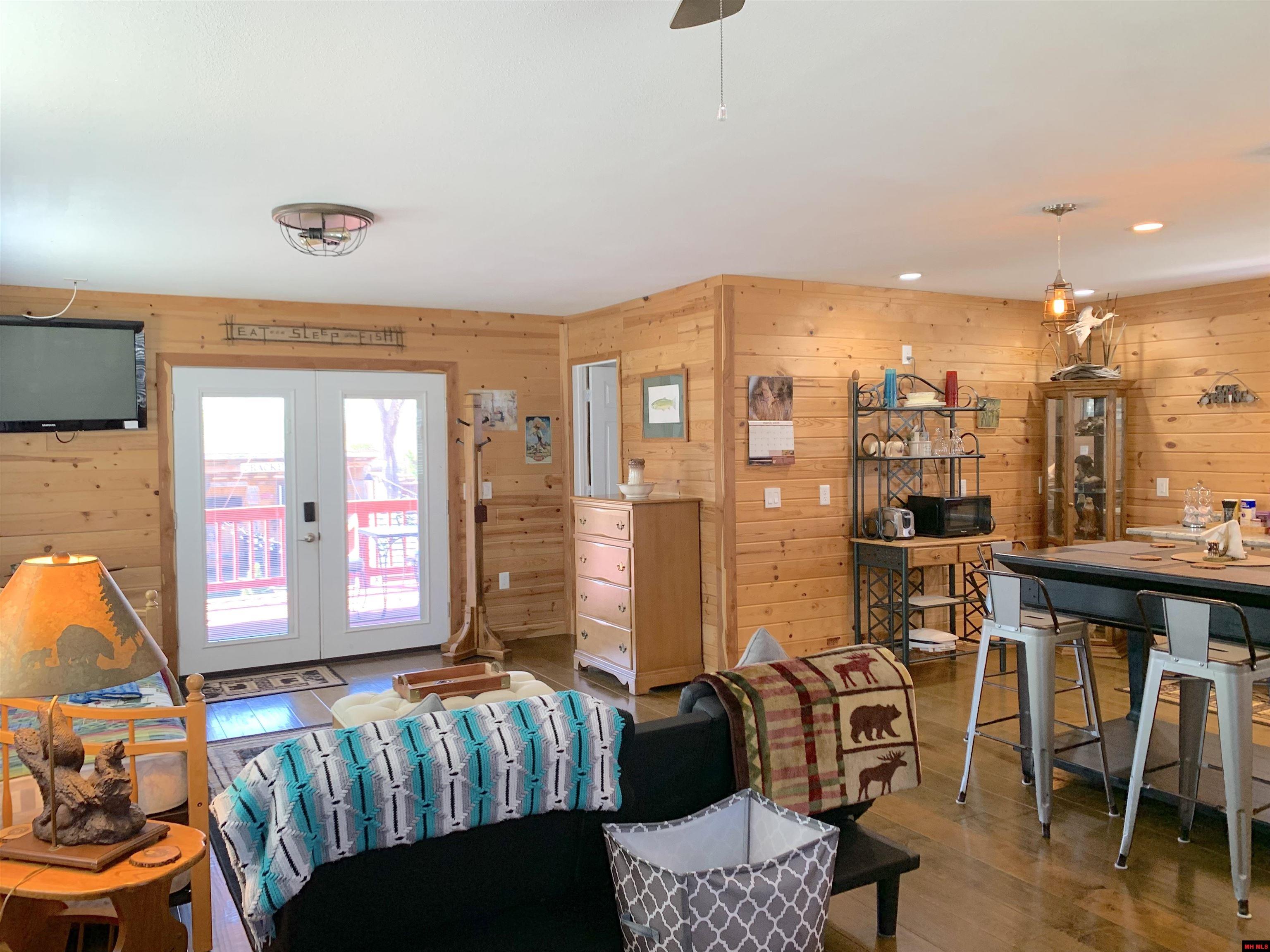 4164 HWY 178 NORTH Flippin, AR