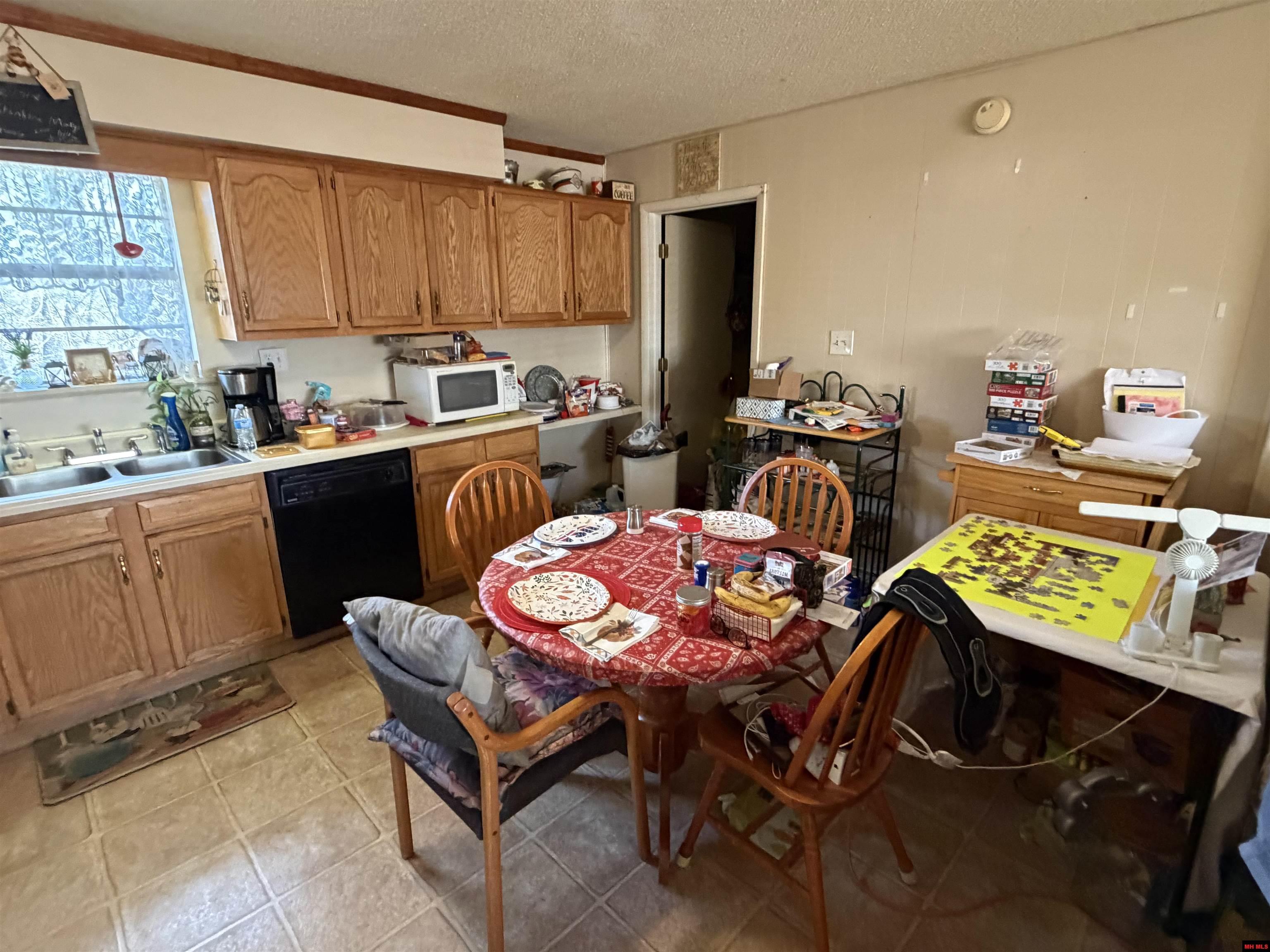 2231 Central Boulevard