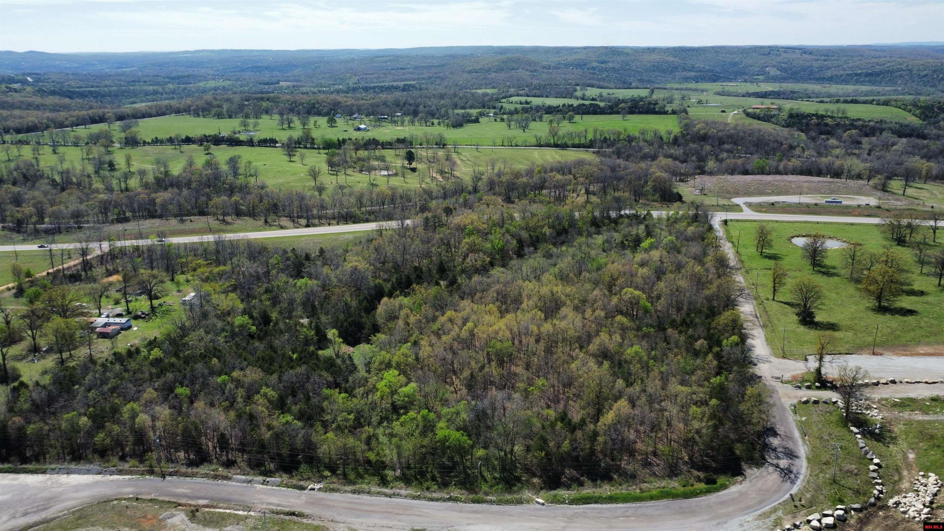 001-08505-004 Hwy 62 West