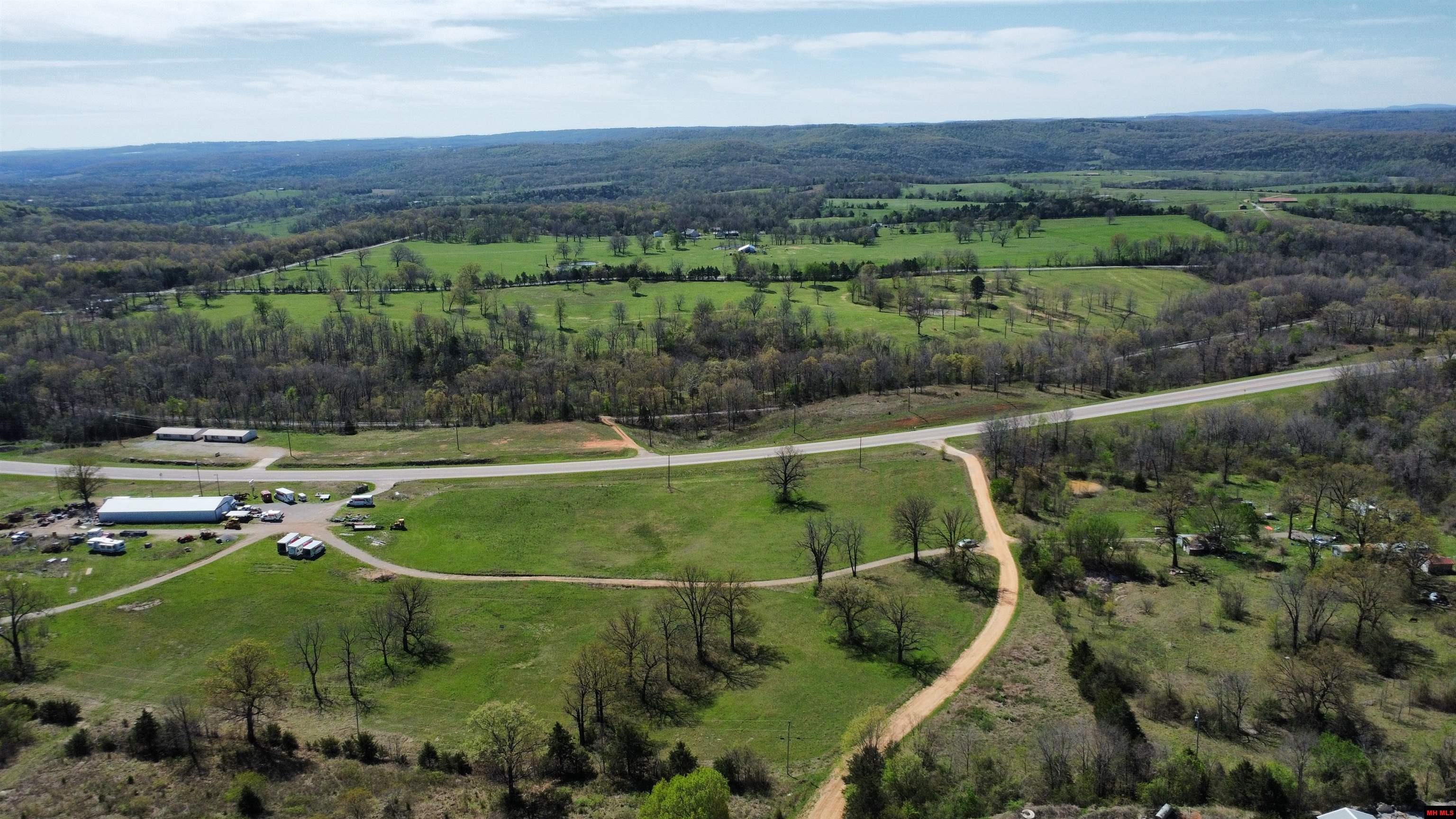 001-05384-001 Hwy 62 West